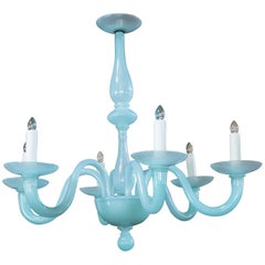 Lustre en verre de lait bleu clair