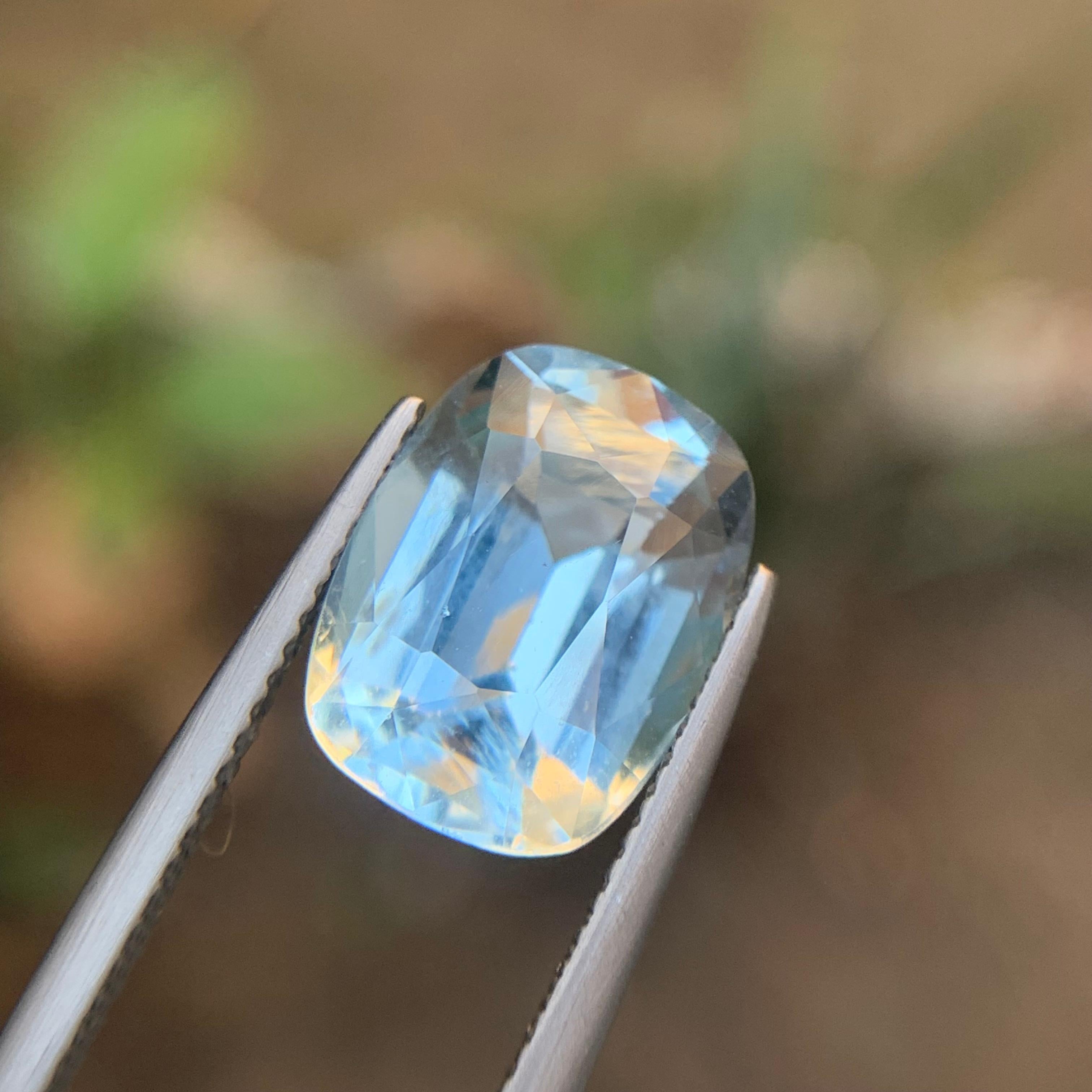 Light Blue Natural Aquamarine Ring Pendant Loose Gemstone 5.80 Carat Cushion Cut For Sale 5