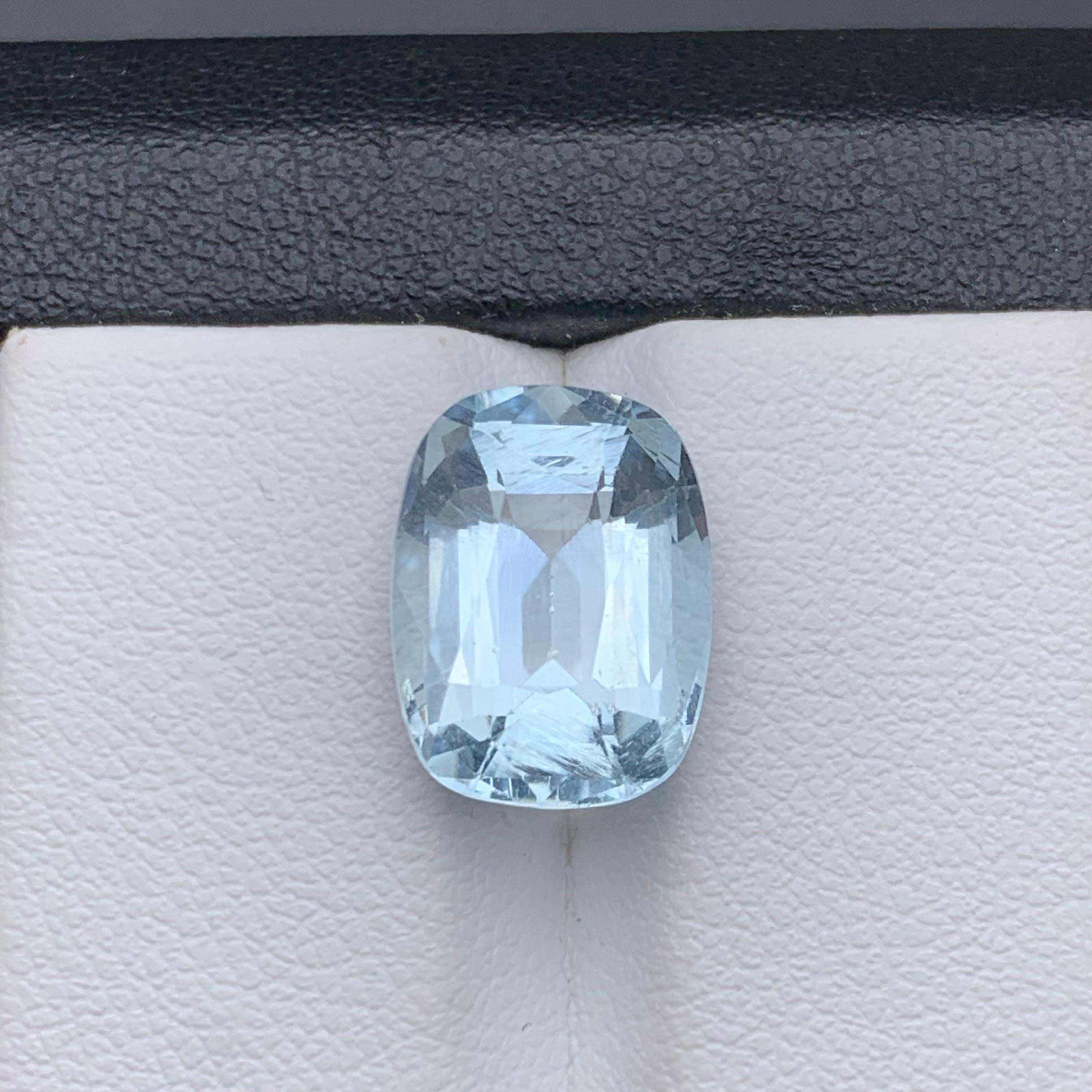 Light Blue Natural Aquamarine Ring Pendant Loose Gemstone 5.80 Carat Cushion Cut In New Condition For Sale In Peshawar, PK