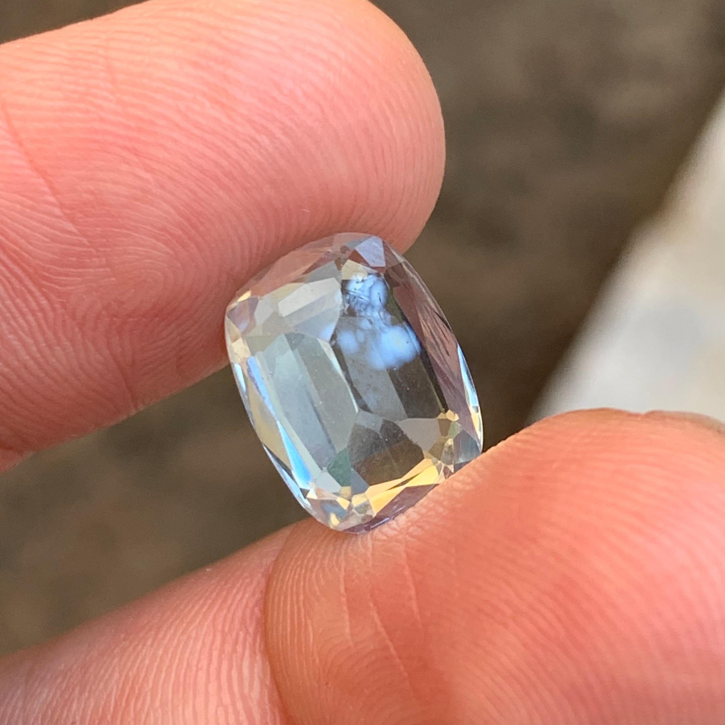 Light Blue Natural Aquamarine Ring Pendant Loose Gemstone 5.80 Carat Cushion Cut For Sale 1