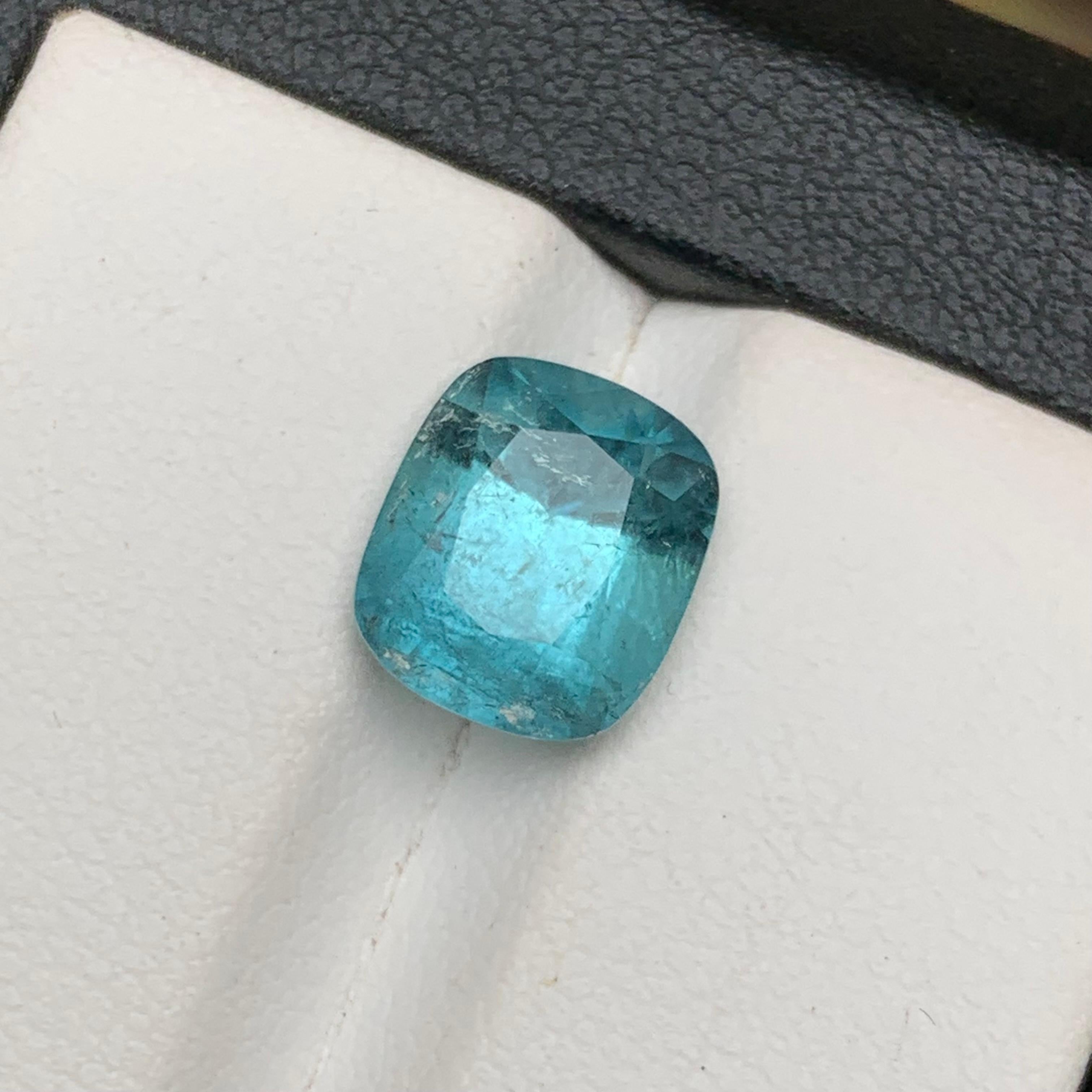 Tourmaline Naturelle Bleu Clair pour bague, collier, pendentif, bracelet ou toute autre monture - taille coussin !

💎 TYPE DE PIERRE PRÉCIEUSE : Tourmaline 
⚖️ POIDS : 3,40 carats
🪚 SHAPE & CUT : Coupe coussin
📏 TAILLE (MM) : 9,75 x 8,33 x
