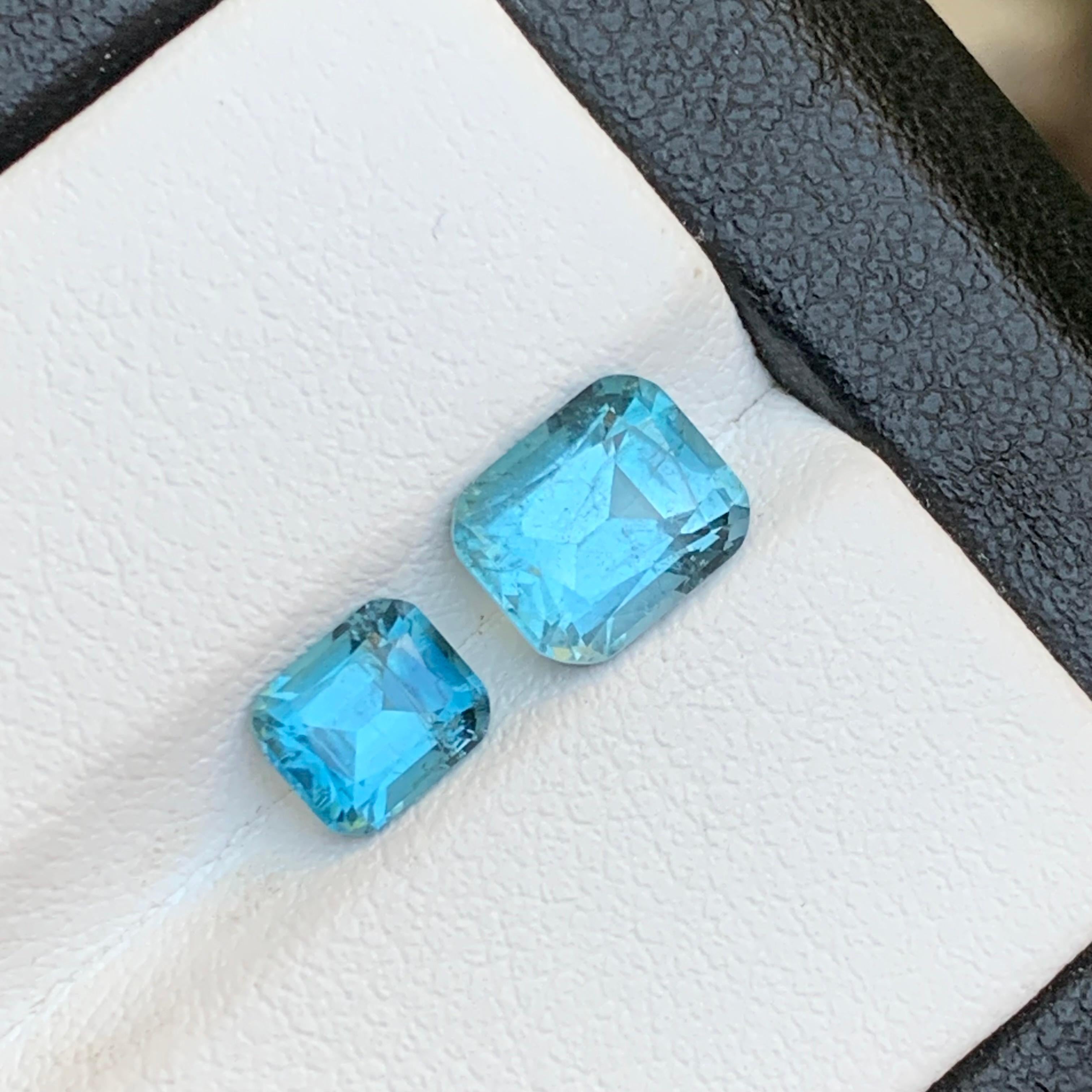 Bague et pendentif en tourmaline naturelle bleu clair, pierres précieuses non serties 2,70 carats taille coussin en vente 5