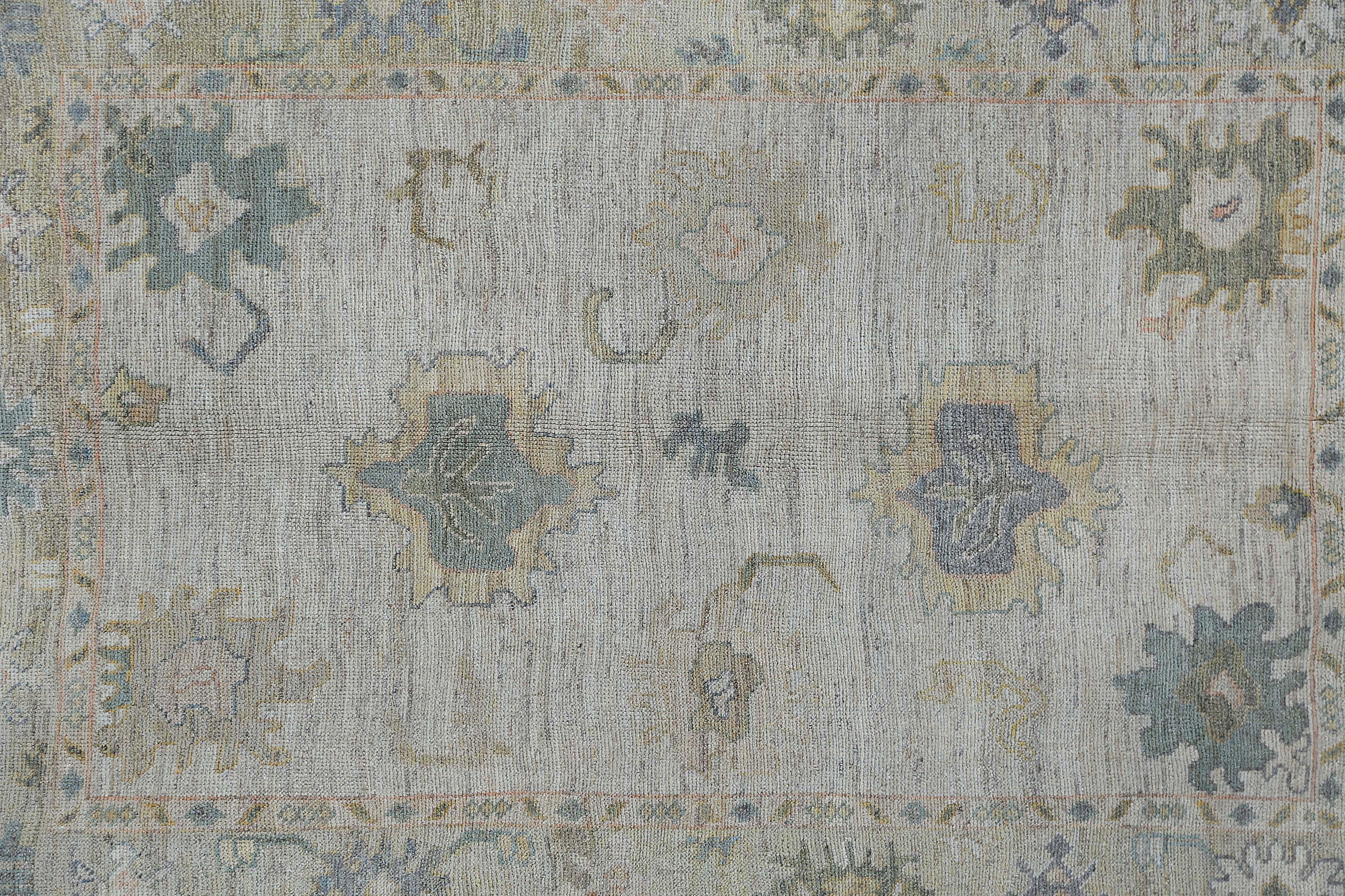 Tapis d'Afghanistan Oushak datant d'environ 1990, motif ivoire en laine - 95494 en vente 2