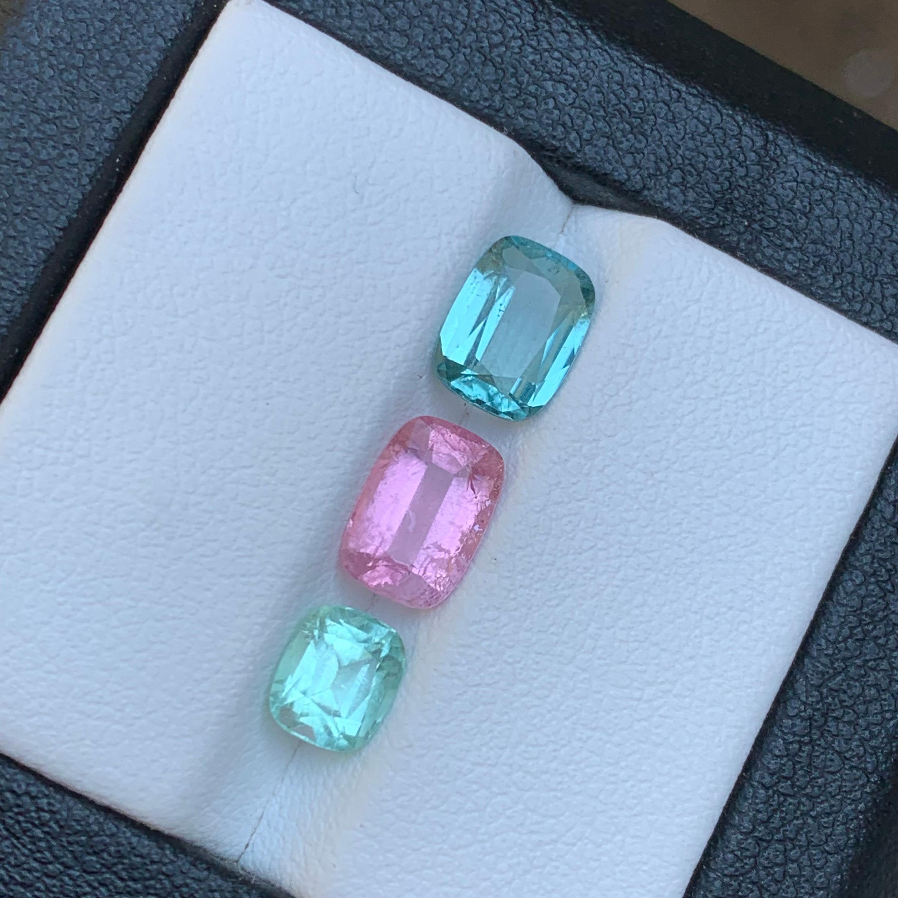 Gemas sueltas de turmalina natural azul claro, rosa y verde pastel 3,55 ct-joya en venta 6