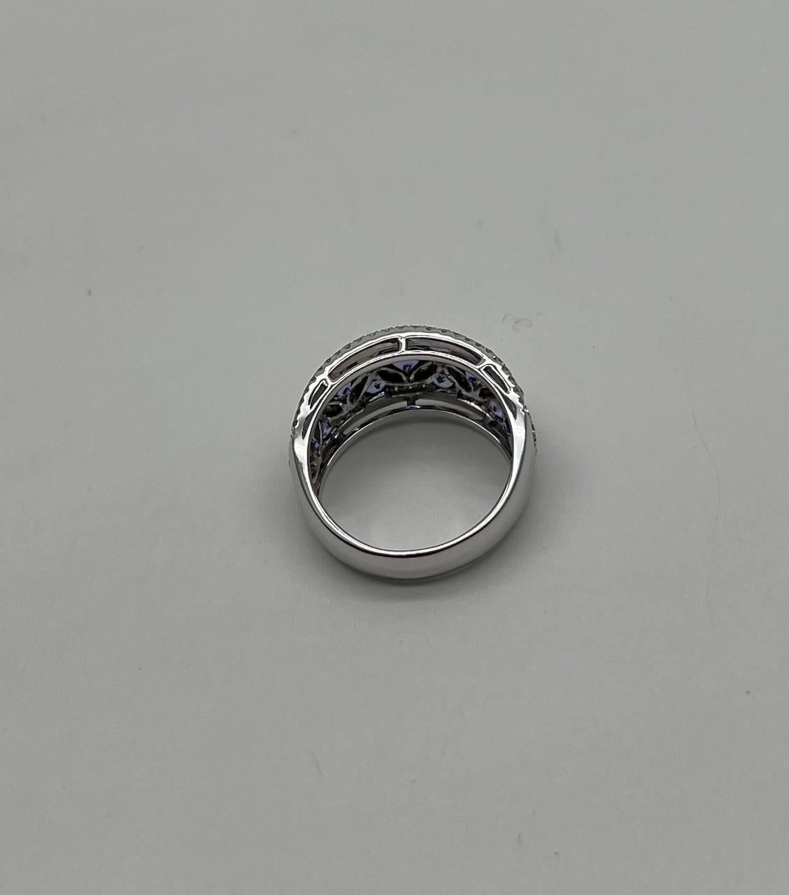 Modern Light Blue Tanzanite White Diamonds 14K White Gold Unique Earrings & Ring Set For Sale