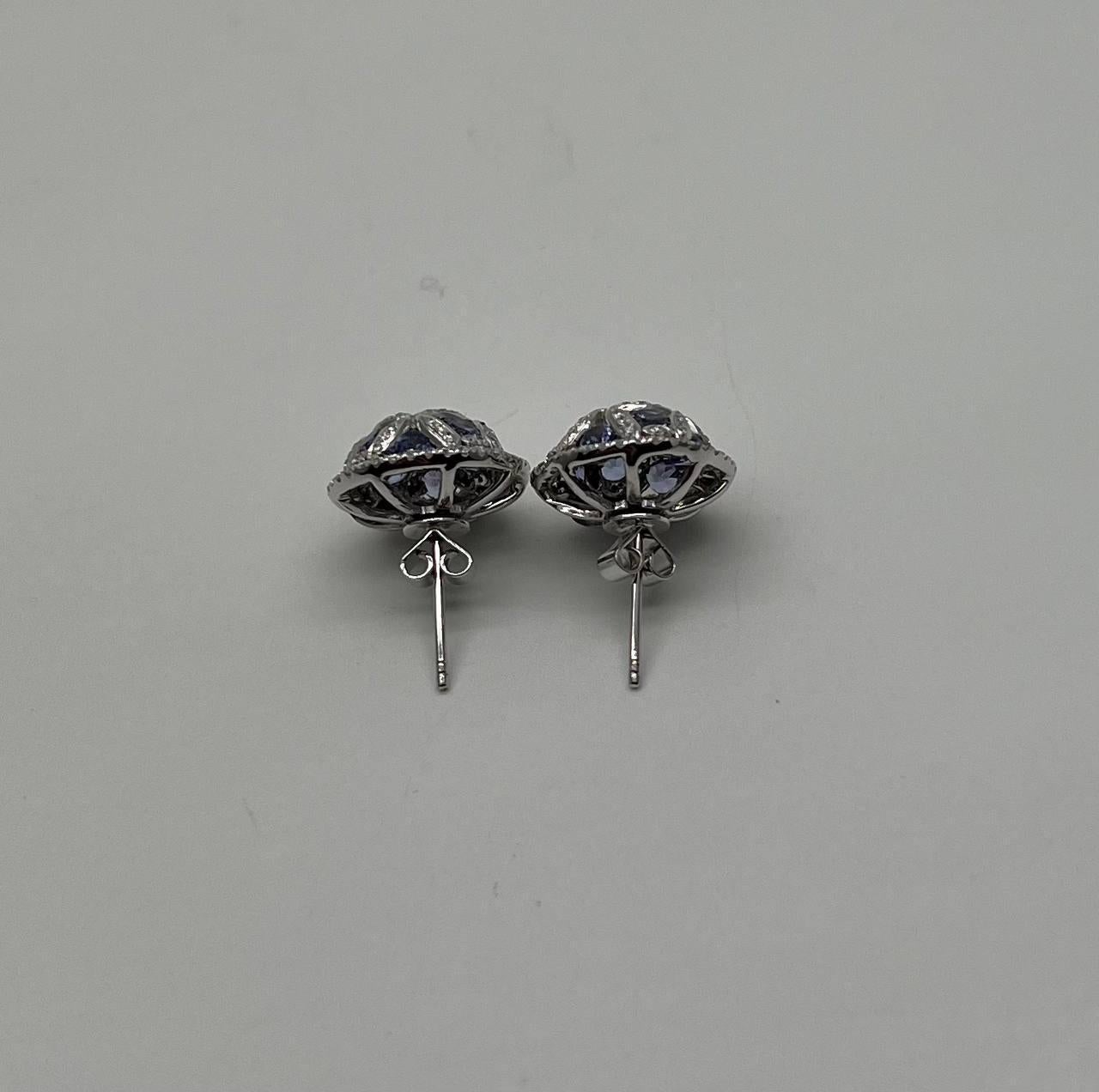 Women's Light Blue Tanzanite White Diamonds 14K White Gold Unique Earrings & Ring Set For Sale
