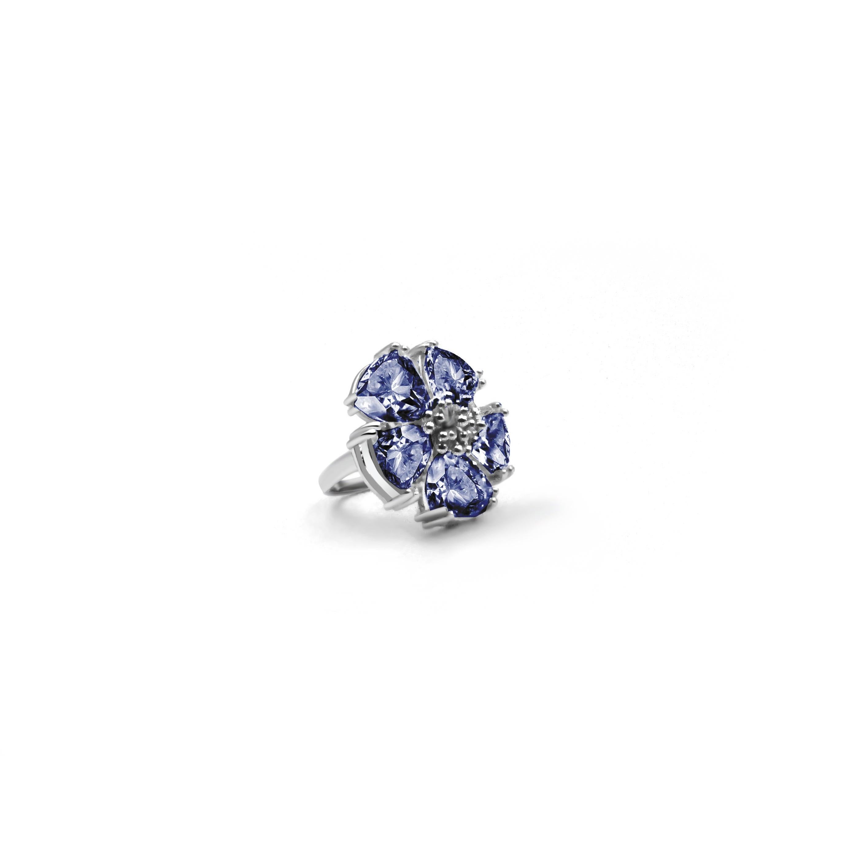 For Sale:  Light Blue Topaz Blossom Stone Ring 3