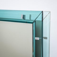 Specchio da parete azzurro di Max Ingrand per Fontana Arte, Italia, anni '50