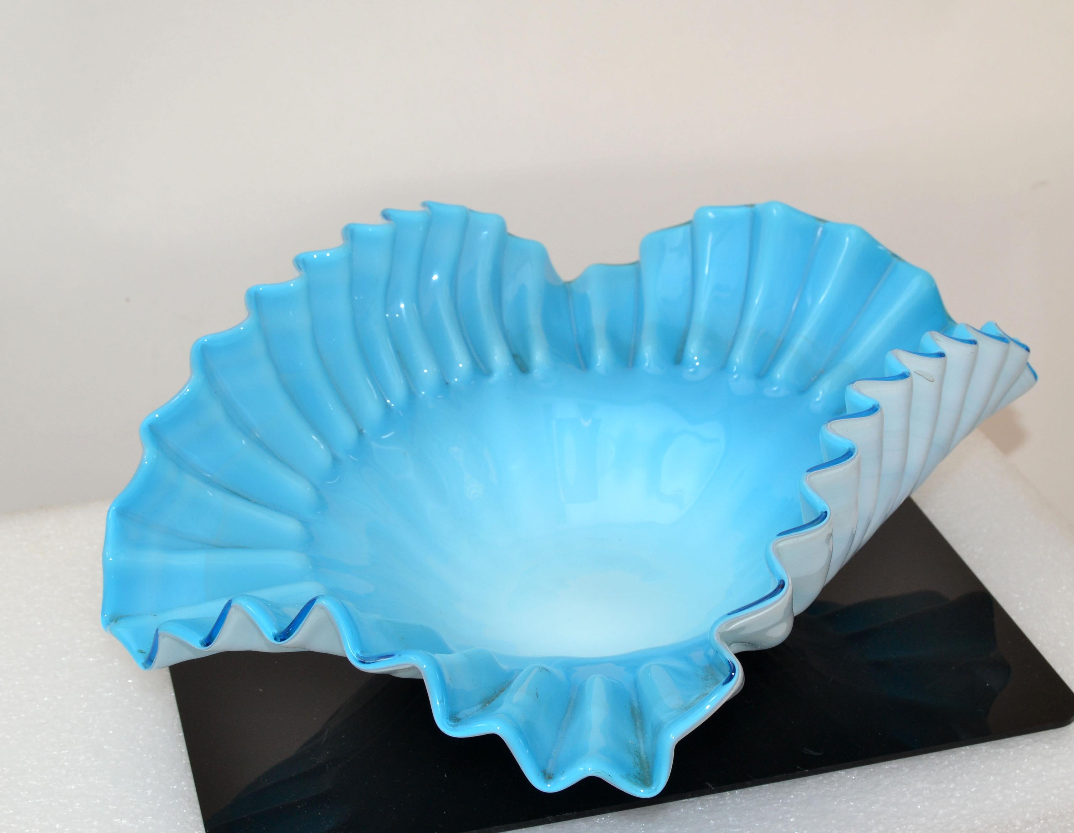 Hand-Crafted Light Blue & White Cased Ruffled Murano Art Glass Bowl Italy Mid-Century Modern For Sale