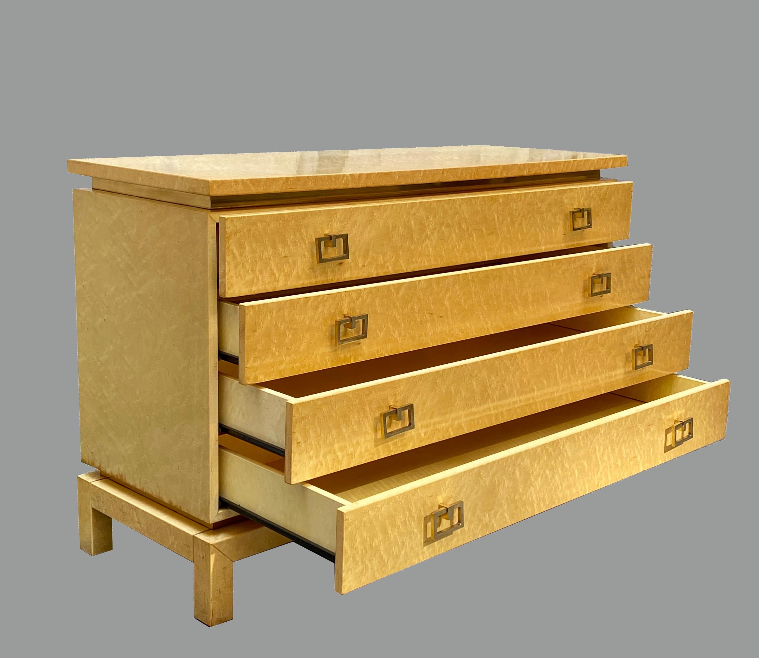 Mid-Century Modern Light Briar WoodChest of Drawers with Brass Handles and Profiles, Italy 1970