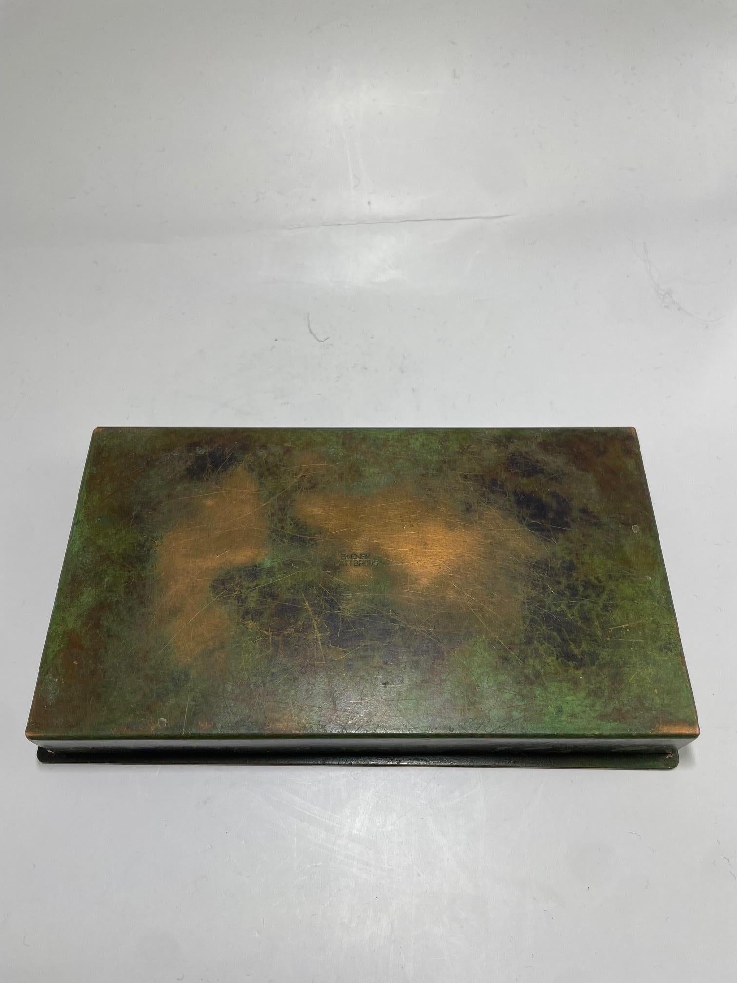 Caja de bronce Light - Sueca, Art Decó en Bueno estado para la venta en Stockholm, SE