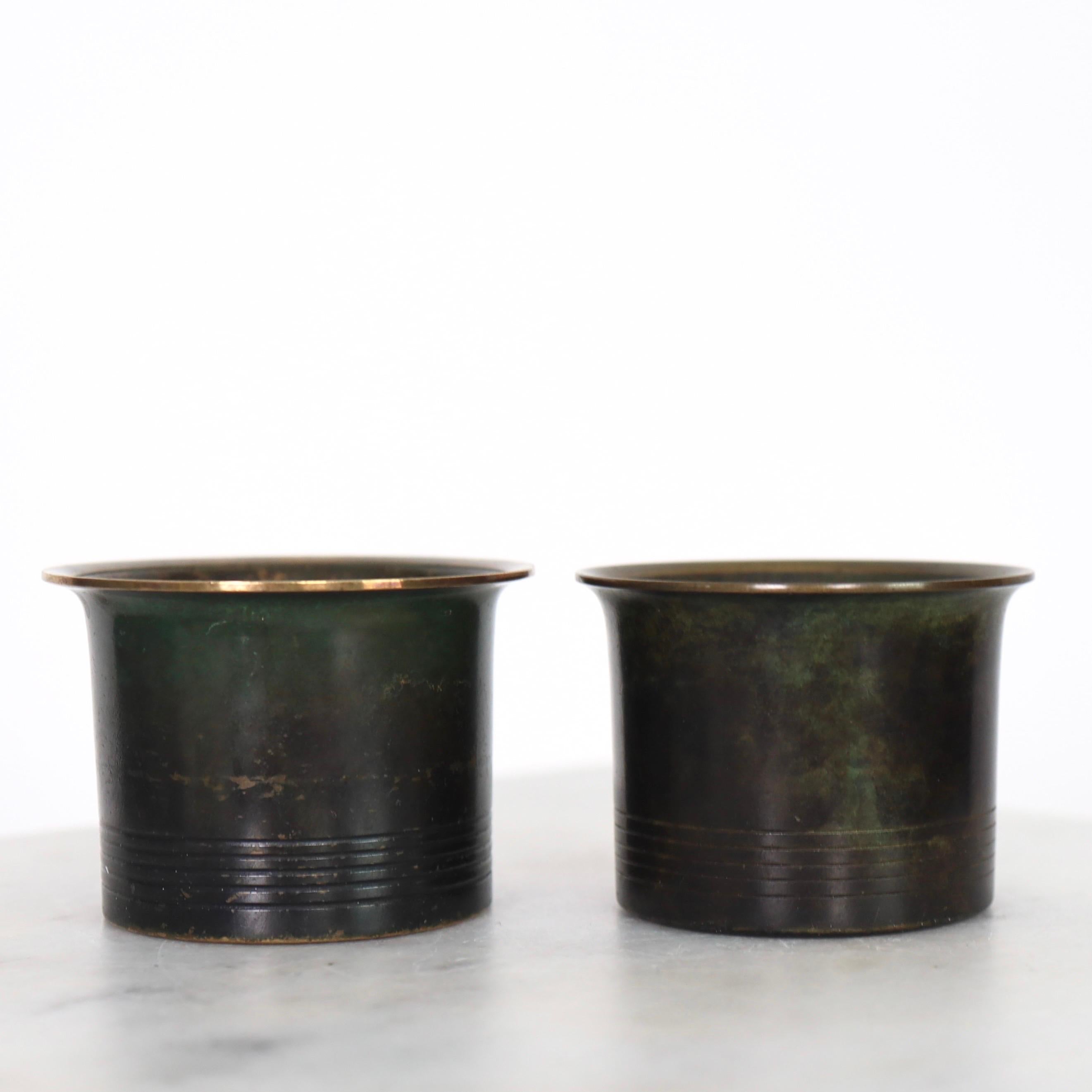 Tazze in bronzo chiaro di Just Andersen, anni '30, Danimarca in vendita 1