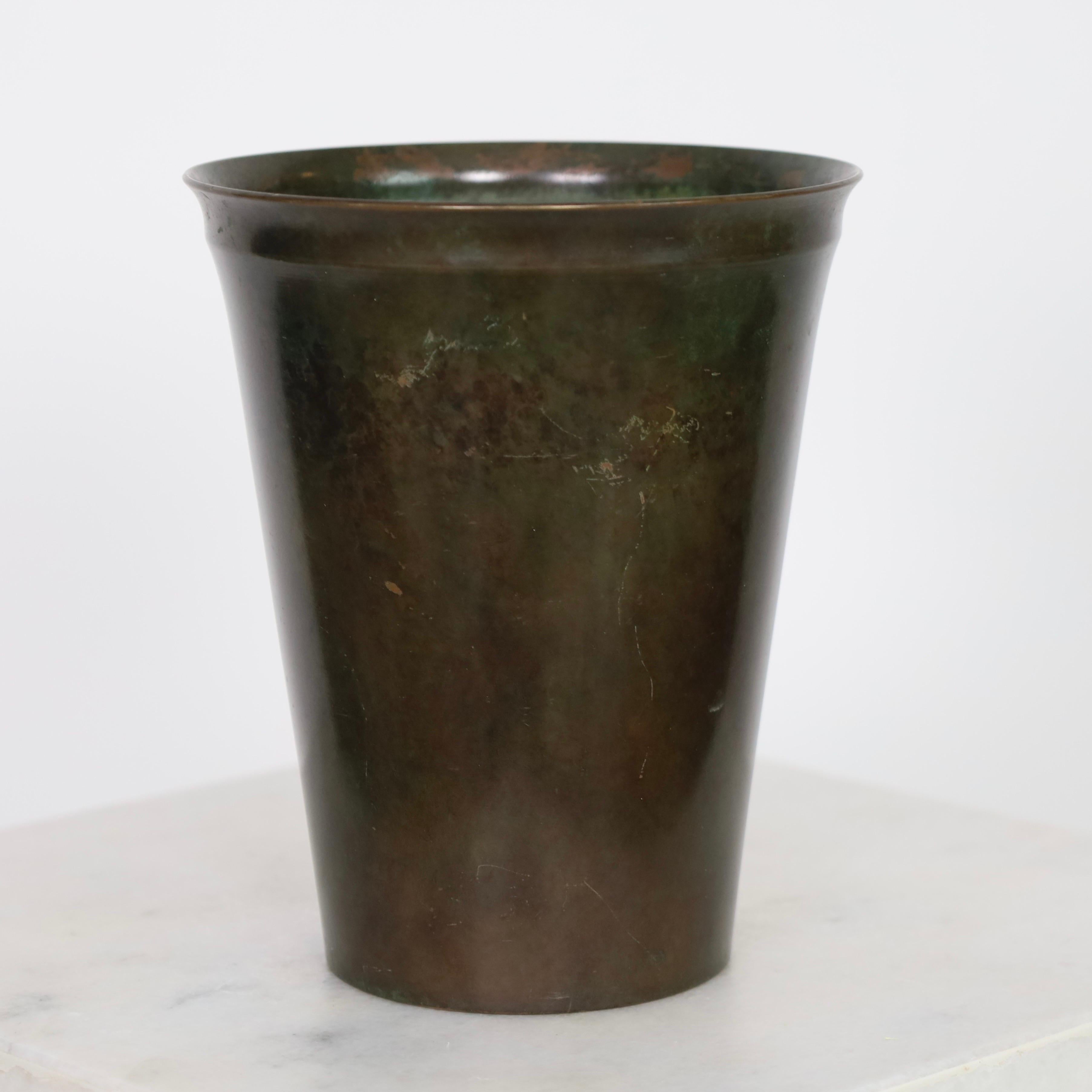 Vaso in bronzo chiaro di Just Andersen, anni '30, Danimarca in vendita 1