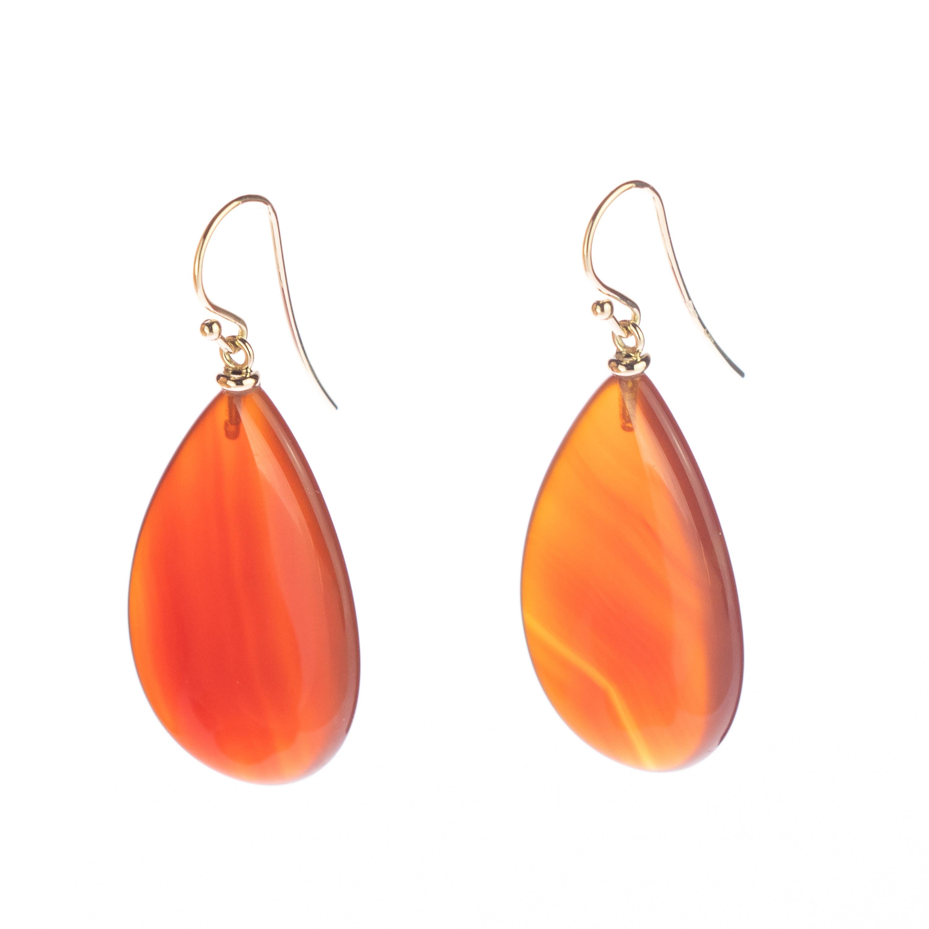 Boucles d'oreilles cocktail plates en or jaune 18 carats avec agate marron clair en forme de goutte d'eau Neuf - En vente à Milano, IT