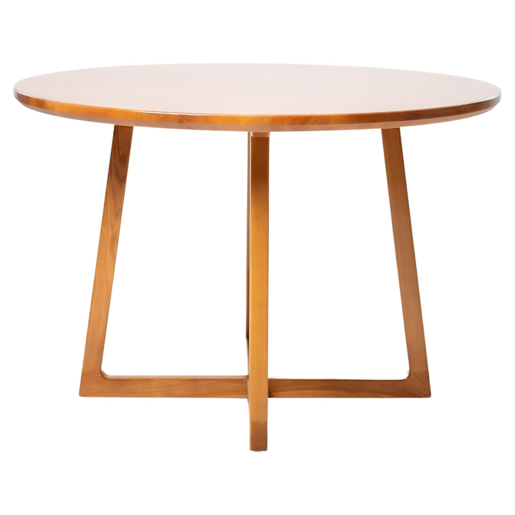 Light Brown Ash Solid Wood Round Dining Table For Sale