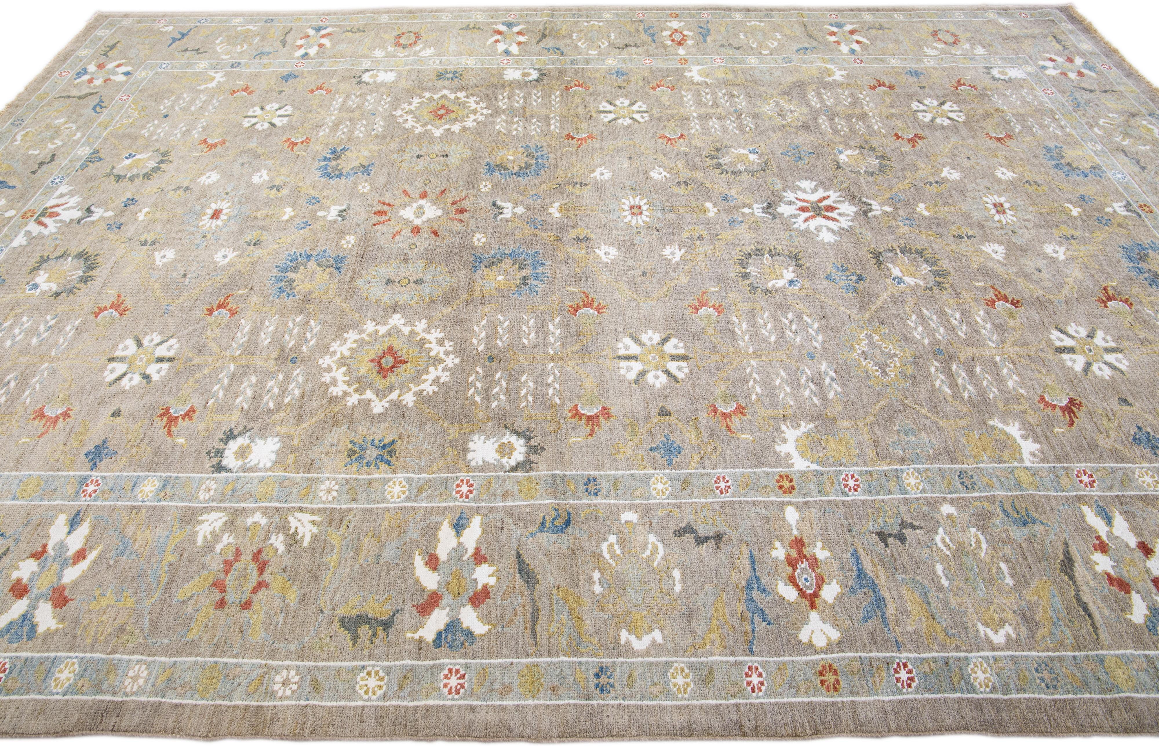 Hand-Knotted Light Brown Contemporary Sultanabad Handmade Floral Design Wool Rug For Sale