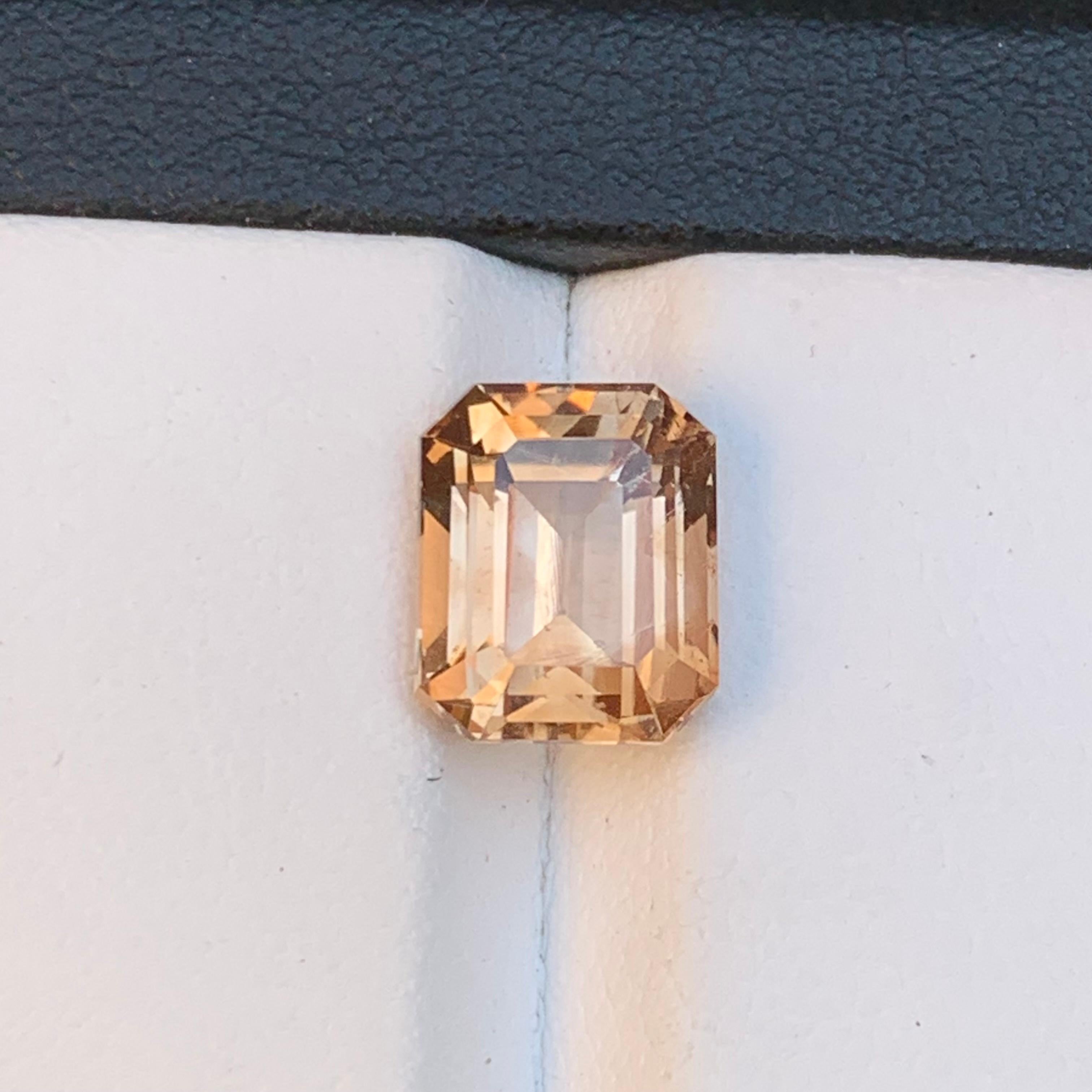 Light Brown Natural Topaz Ring, Pendant Loose Gemstone 4.95 Ct Step Emerald Cut For Sale 7
