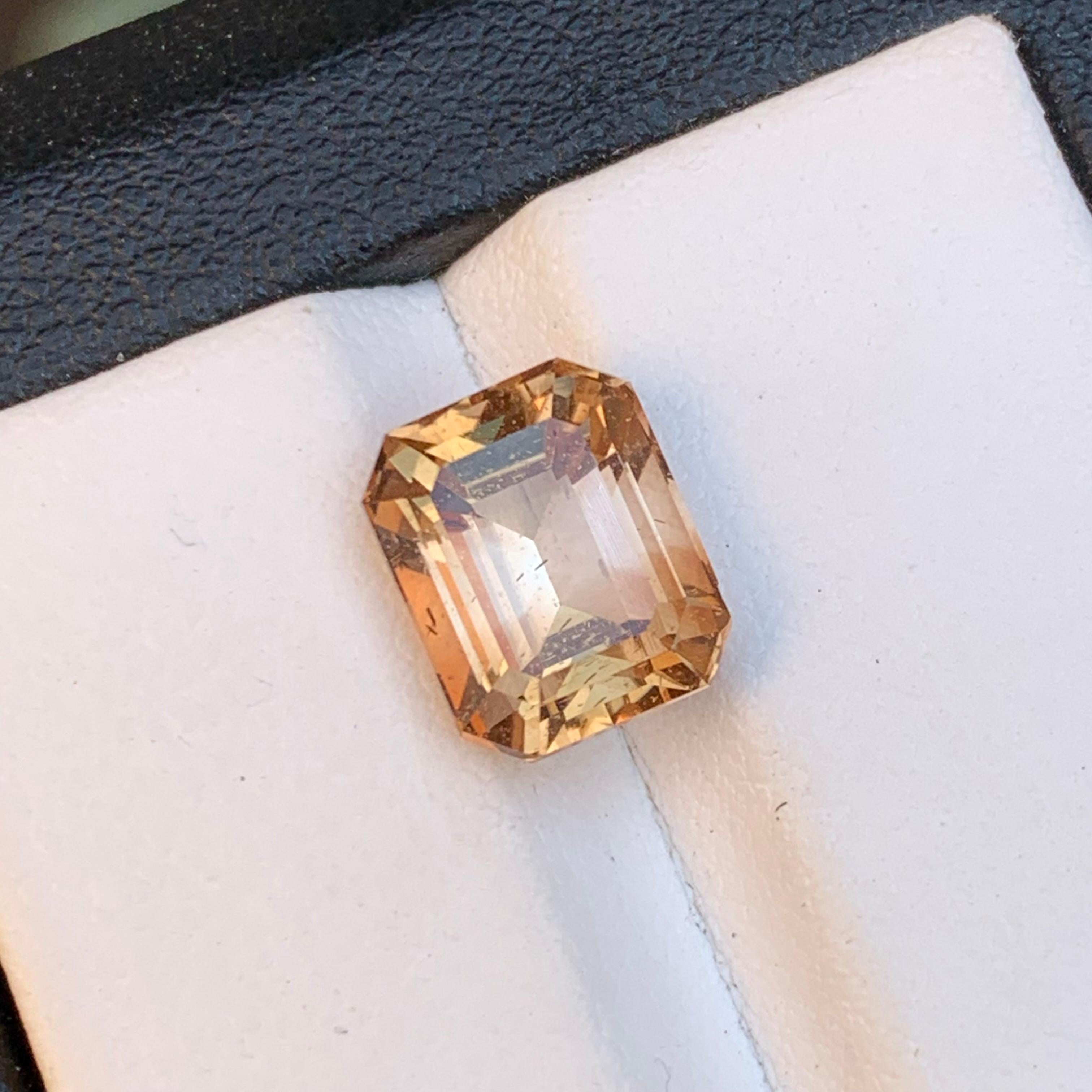 Women's or Men's Light Brown Natural Topaz Ring, Pendant Loose Gemstone 5.15 Ct Step Emerald Cut For Sale
