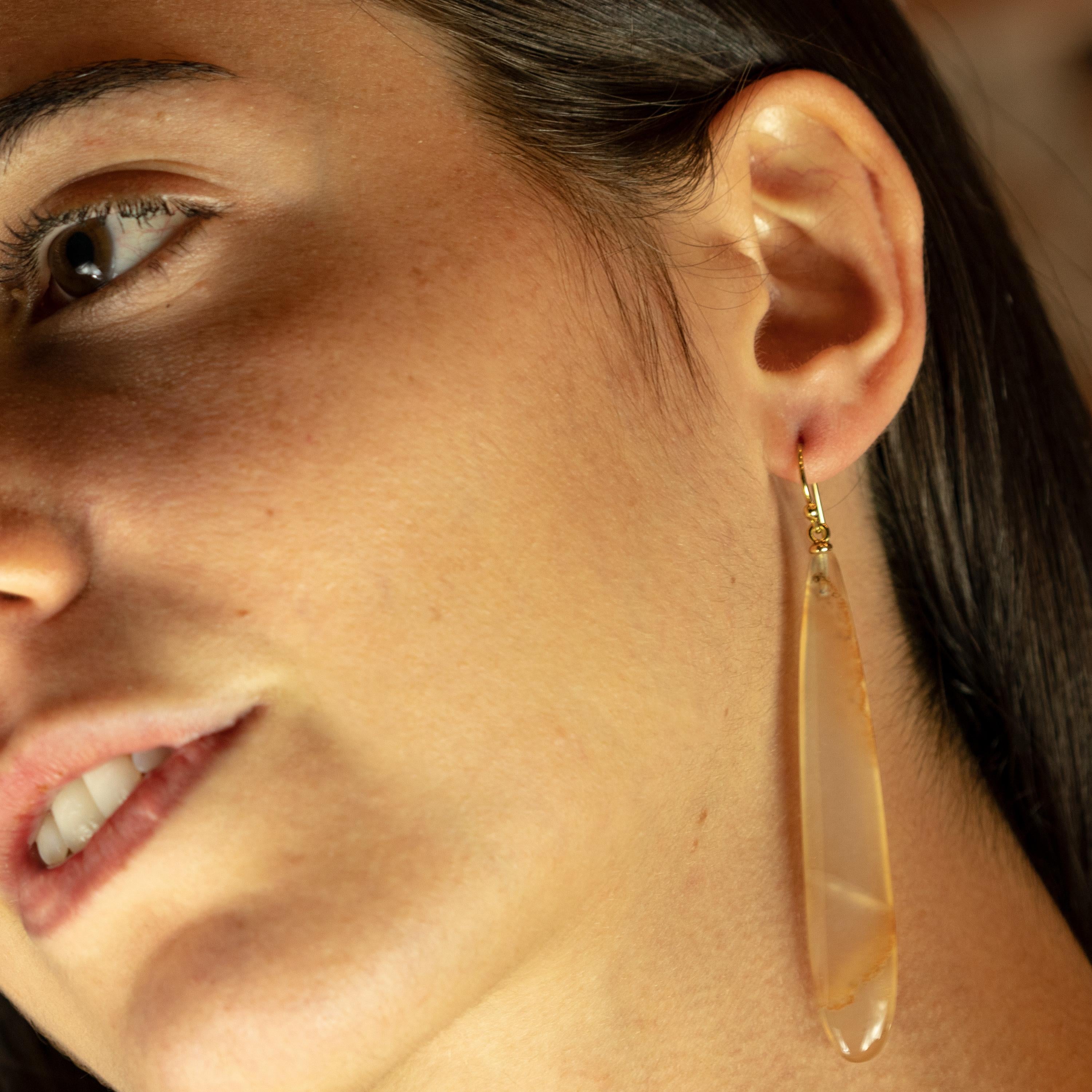 Bullet Cut Light Brown Transparent Agate Drops 18 Karat Gold Long Flat Bull Dangle Earrings For Sale