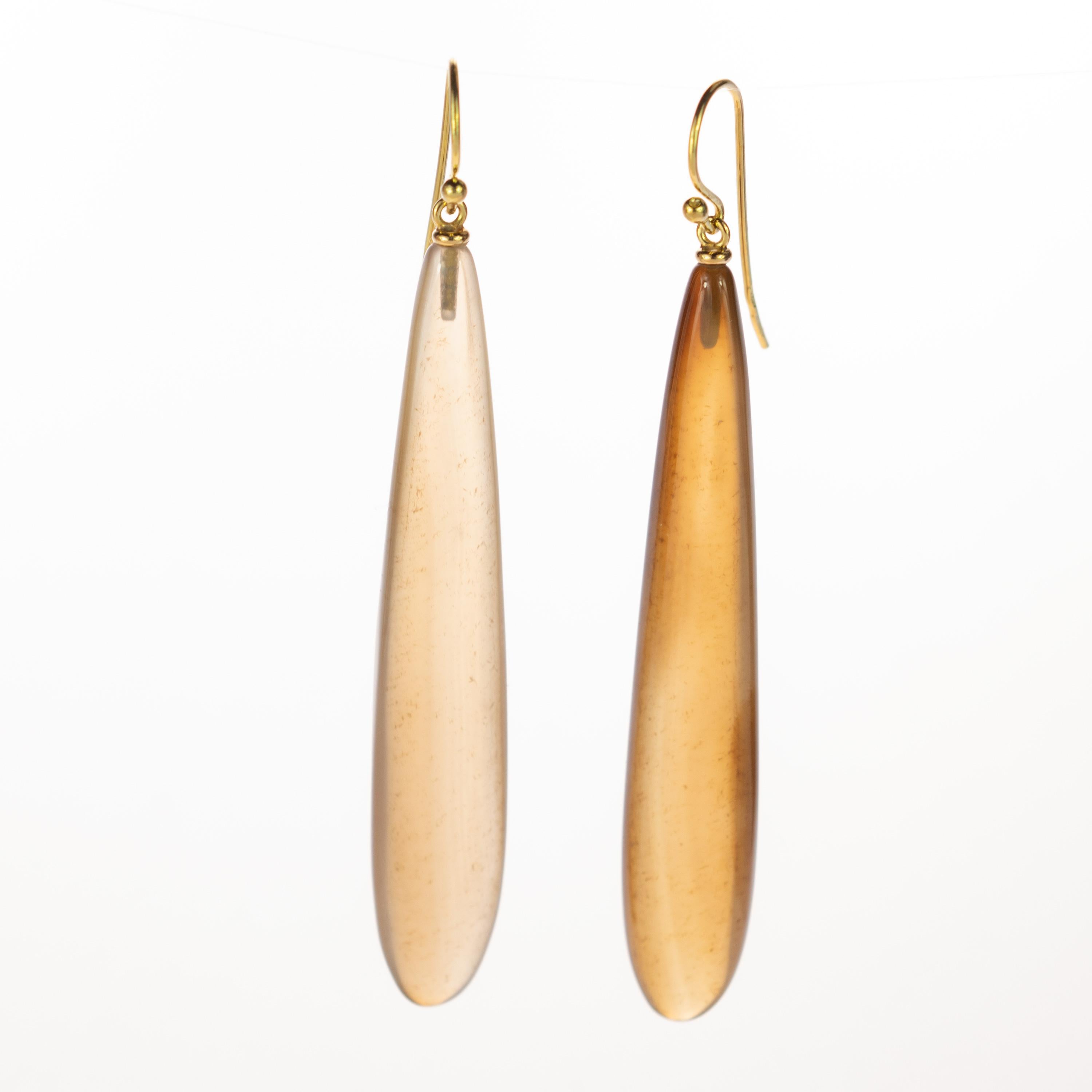 Light Brown Transparent Agate Drops 18 Karat Gold Long Flat Bull Dangle Earrings For Sale 2