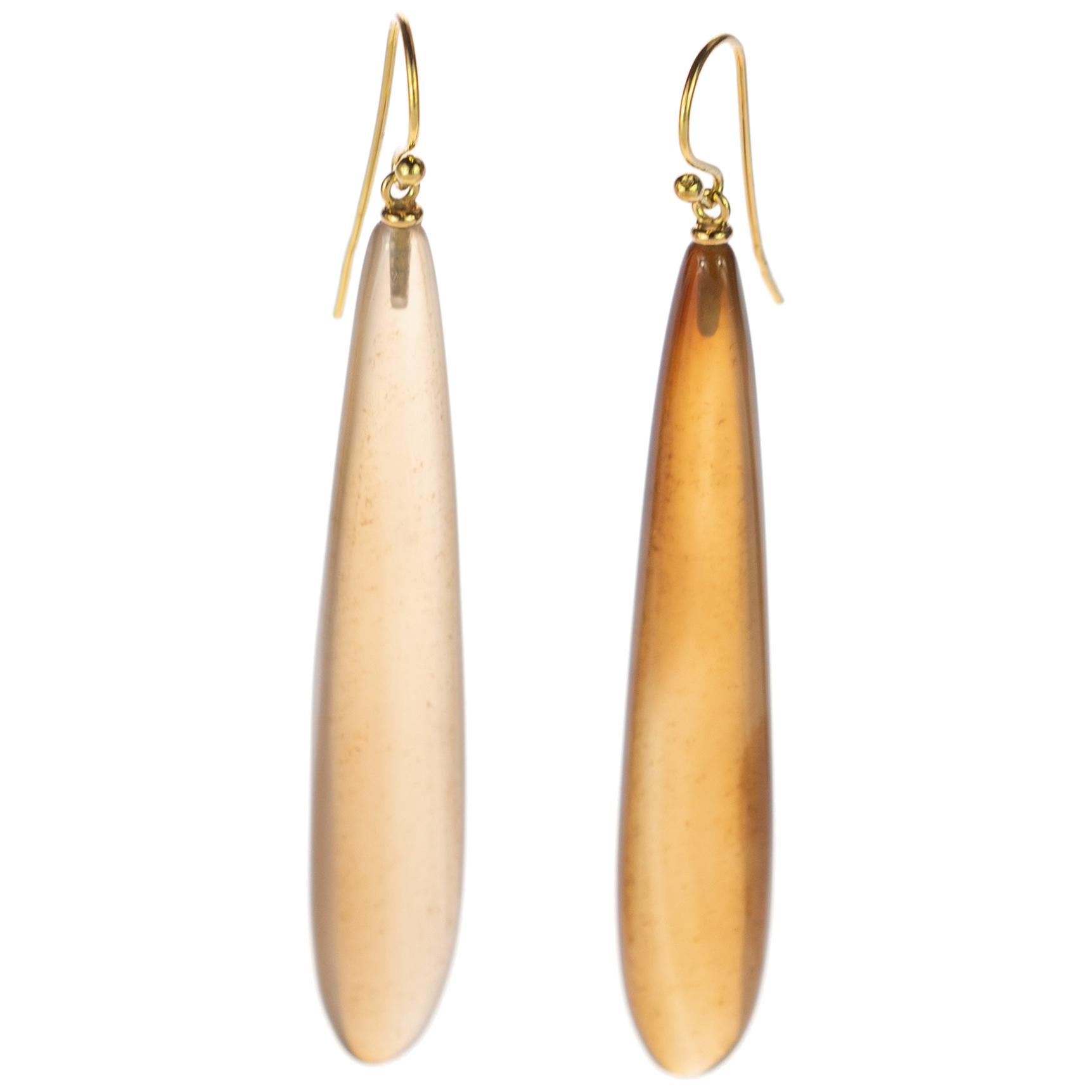 Light Brown Transparent Agate Drops 18 Karat Gold Long Flat Bull Dangle Earrings For Sale
