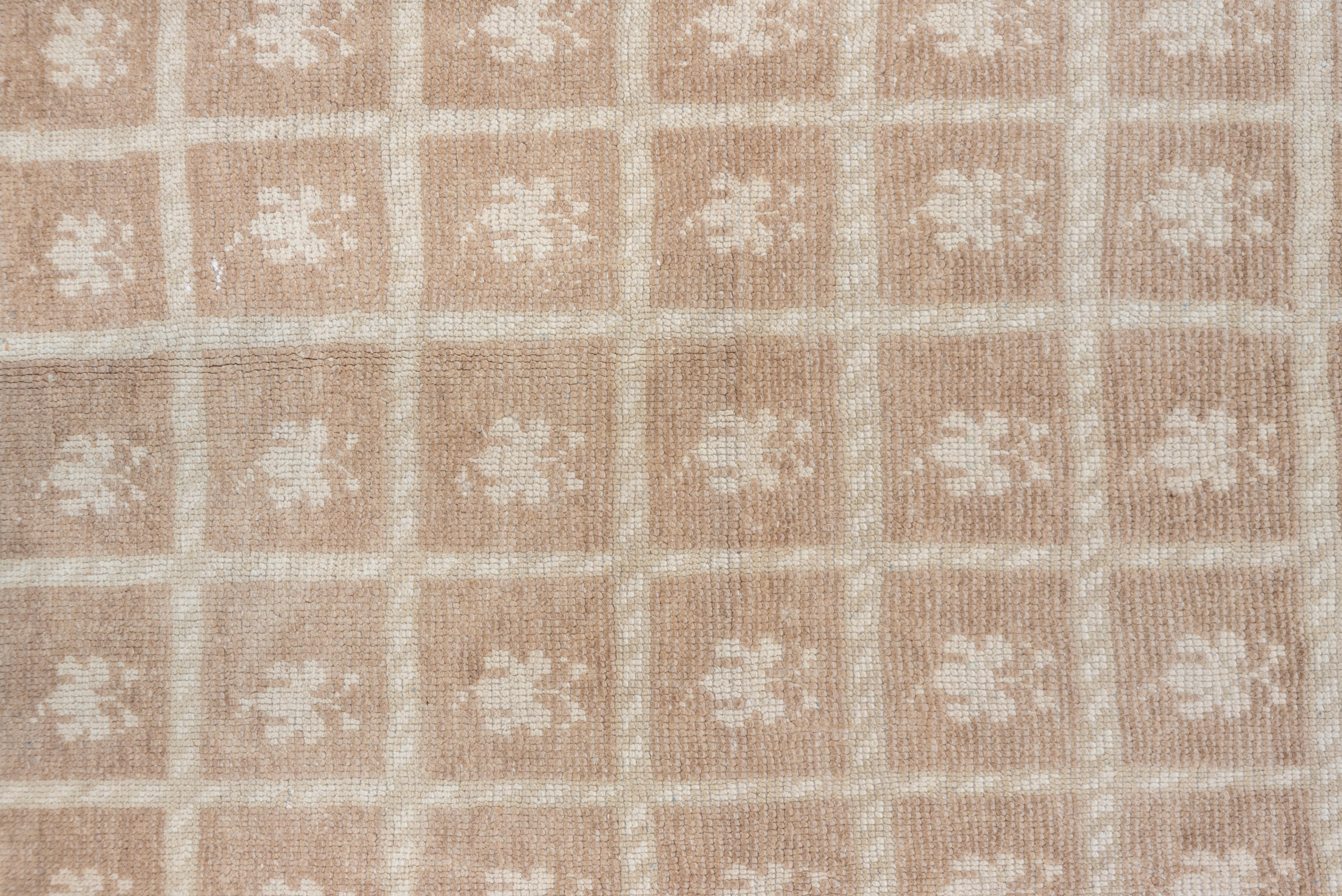 Light Brown Vintage Oushak Runner, Transitional Design In Good Condition In New York, NY