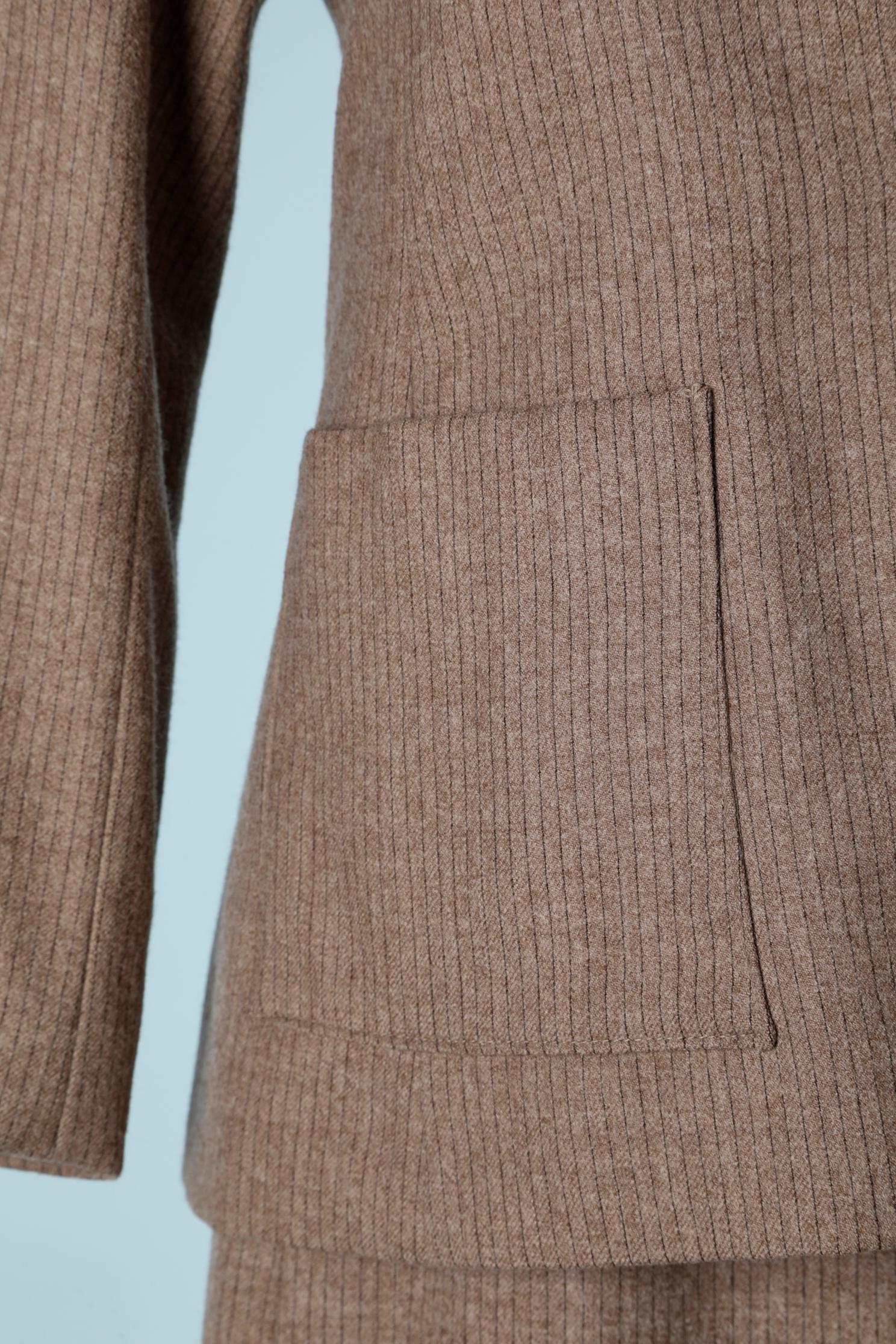 Tailleur jupe en laine marron clair à rayures fines Hanae Mori  Excellent état - En vente à Saint-Ouen-Sur-Seine, FR