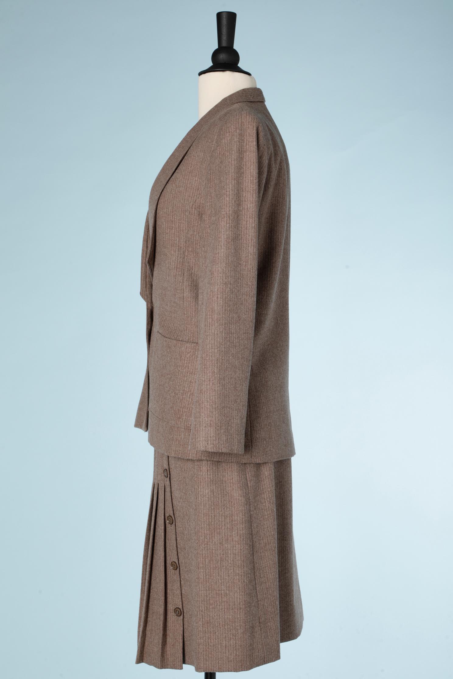 Women's Light brown wool skirt suit with thin stripes Hanae Mori For Sale