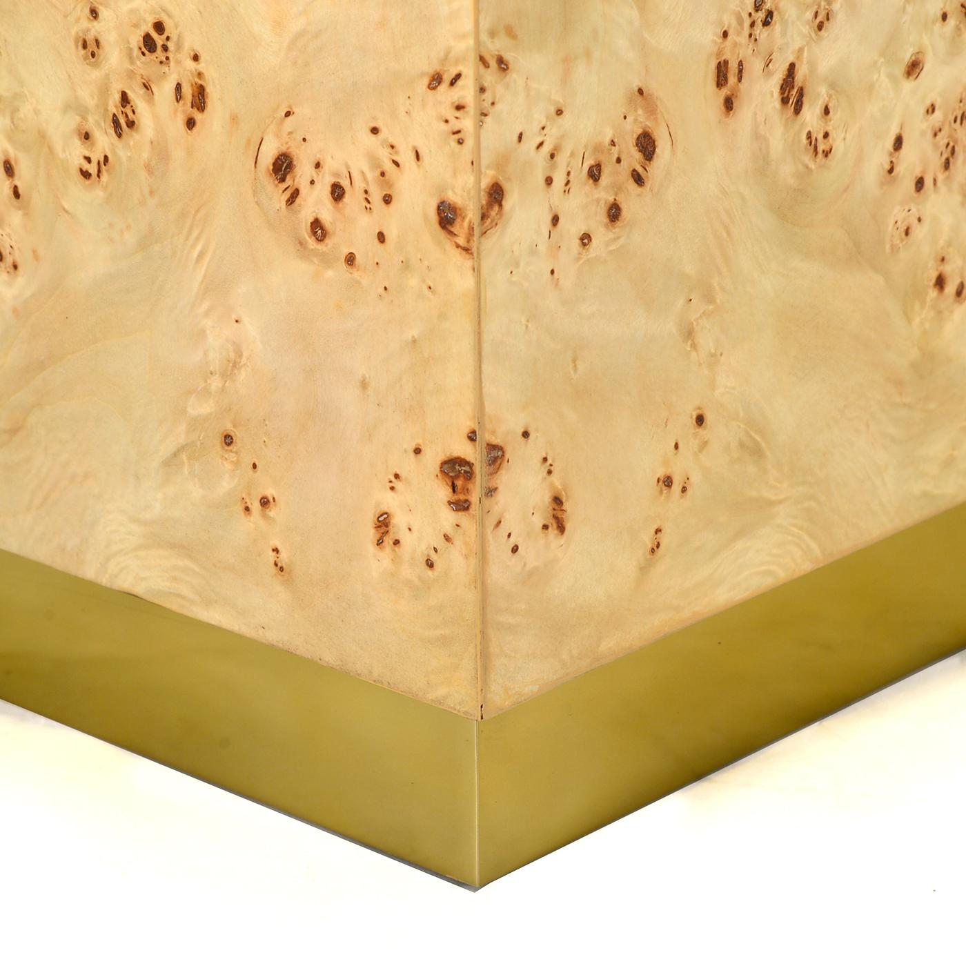 Art déco Table cubique en bois de loupe Light en vente