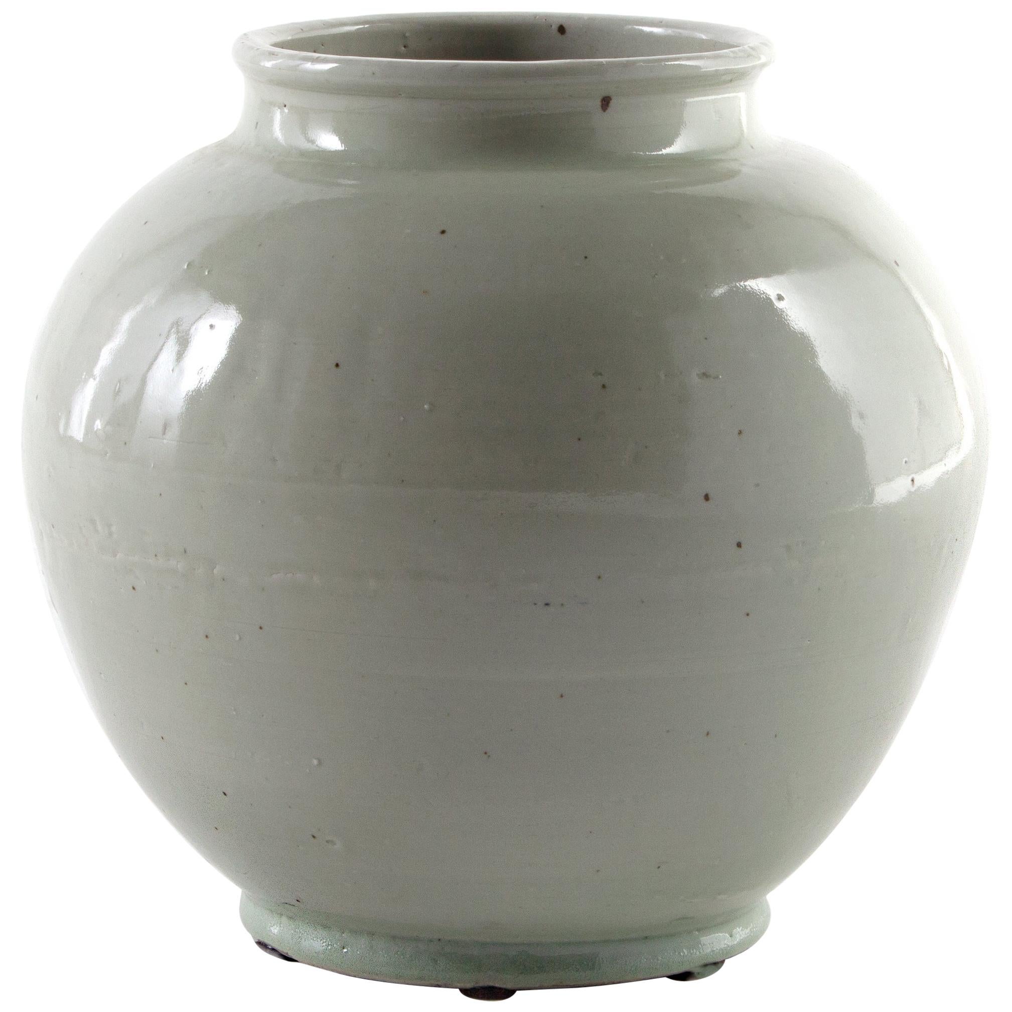 Light Celadon Crackle Glaze Chinese Vase
