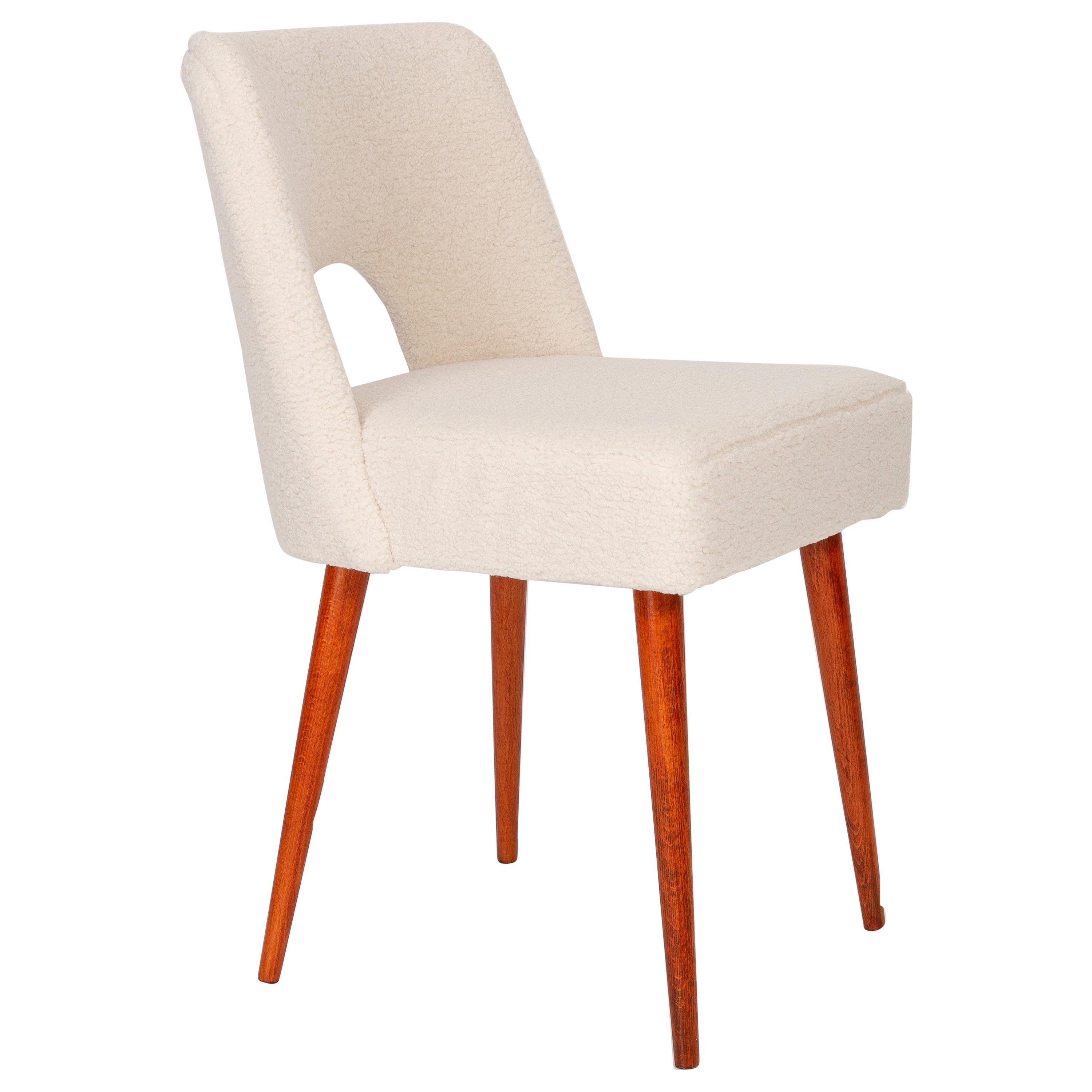 Light Crème Boucle 'Shell' Chair, 1960s For Sale