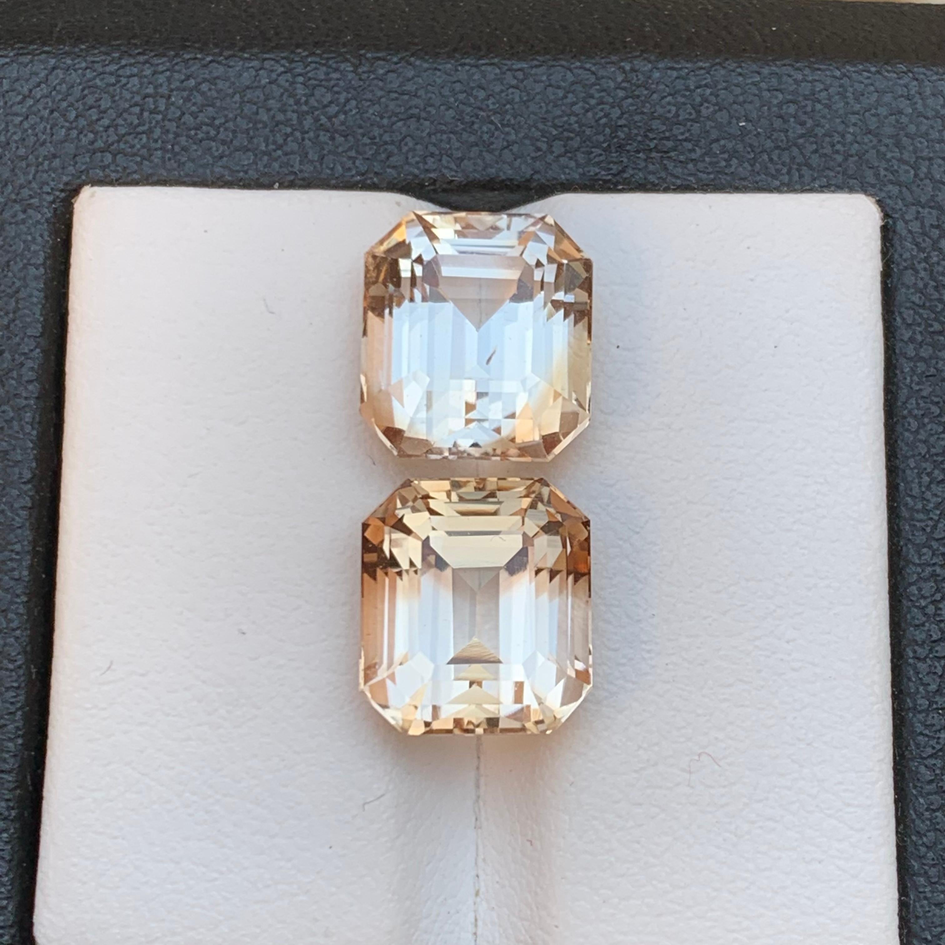 Light Golden Brown Natural Topaz Loose Gemstones Pair Set 15.80 Ct Emerald Cut For Sale 8