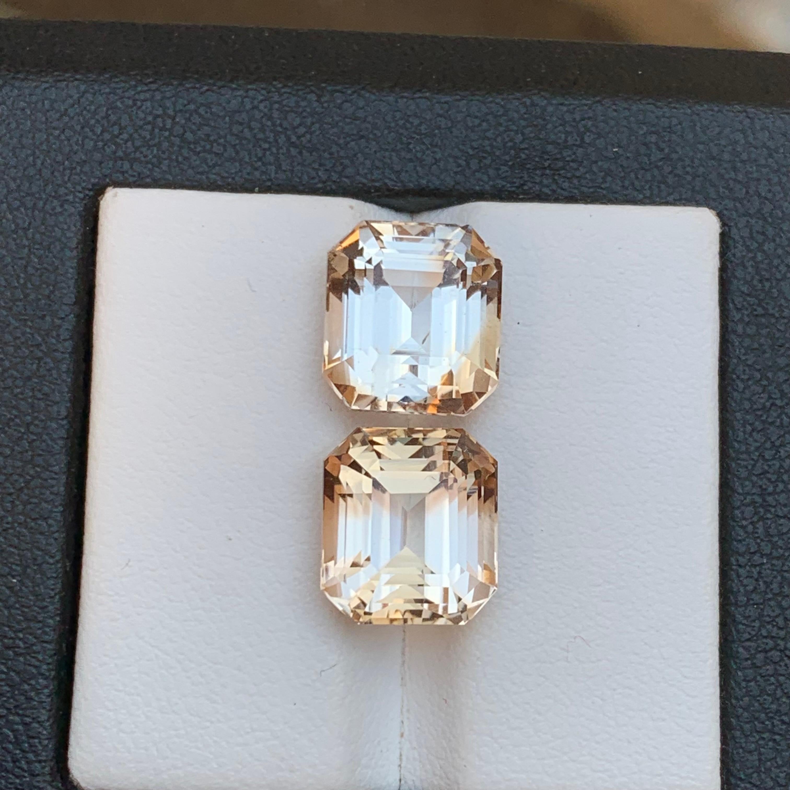 Light Golden Brown Natural Topaz Loose Gemstones Pair Set 15.80 Ct Emerald Cut For Sale 10