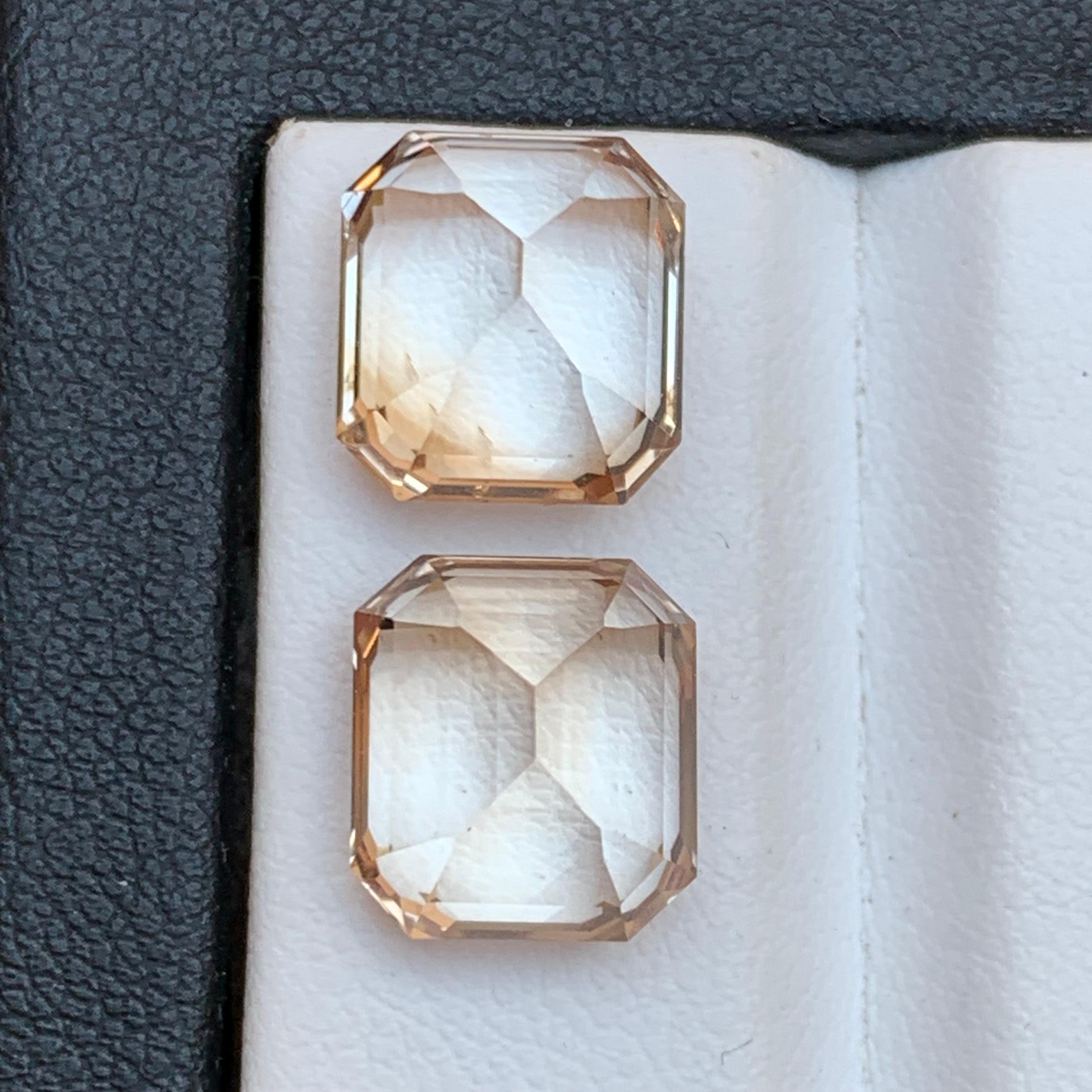 Light Golden Brown Natural Topaz Loose Gemstones Pair Set 15.80 Ct Emerald Cut In New Condition For Sale In Peshawar, PK