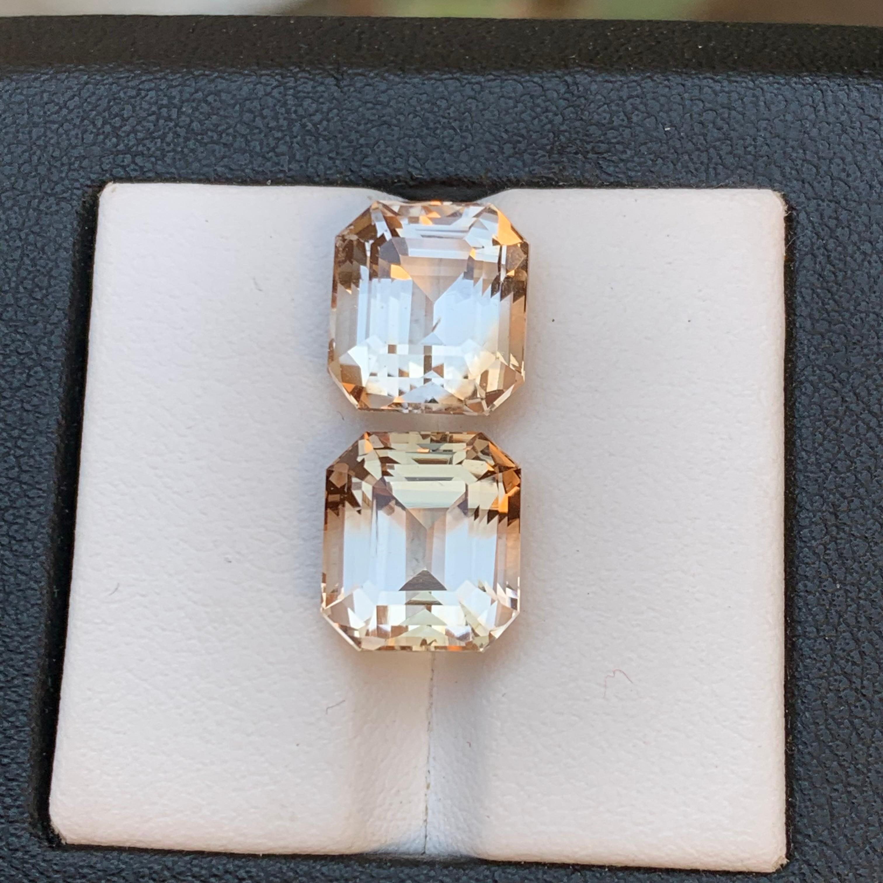 Light Golden Brown Natural Topaz Loose Gemstones Pair Set 15.80 Ct Emerald Cut For Sale 1