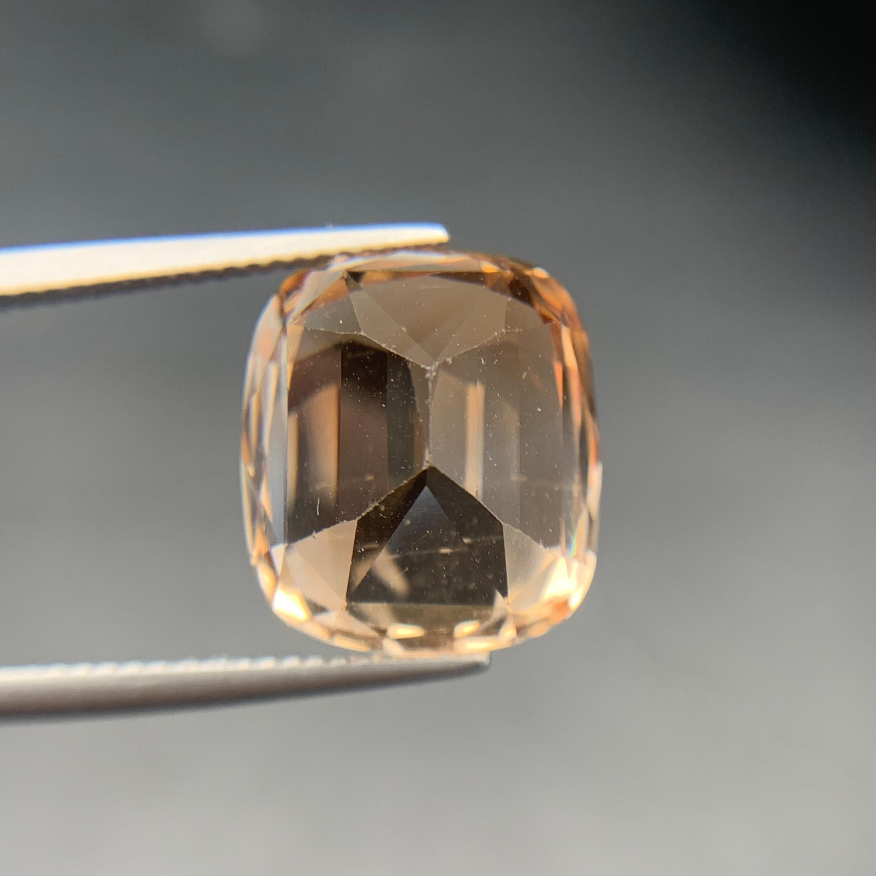 Light Golden Brown Natural Topaz Necklace Pendant Loose Gemstone 18.50Ct Cushion For Sale 1