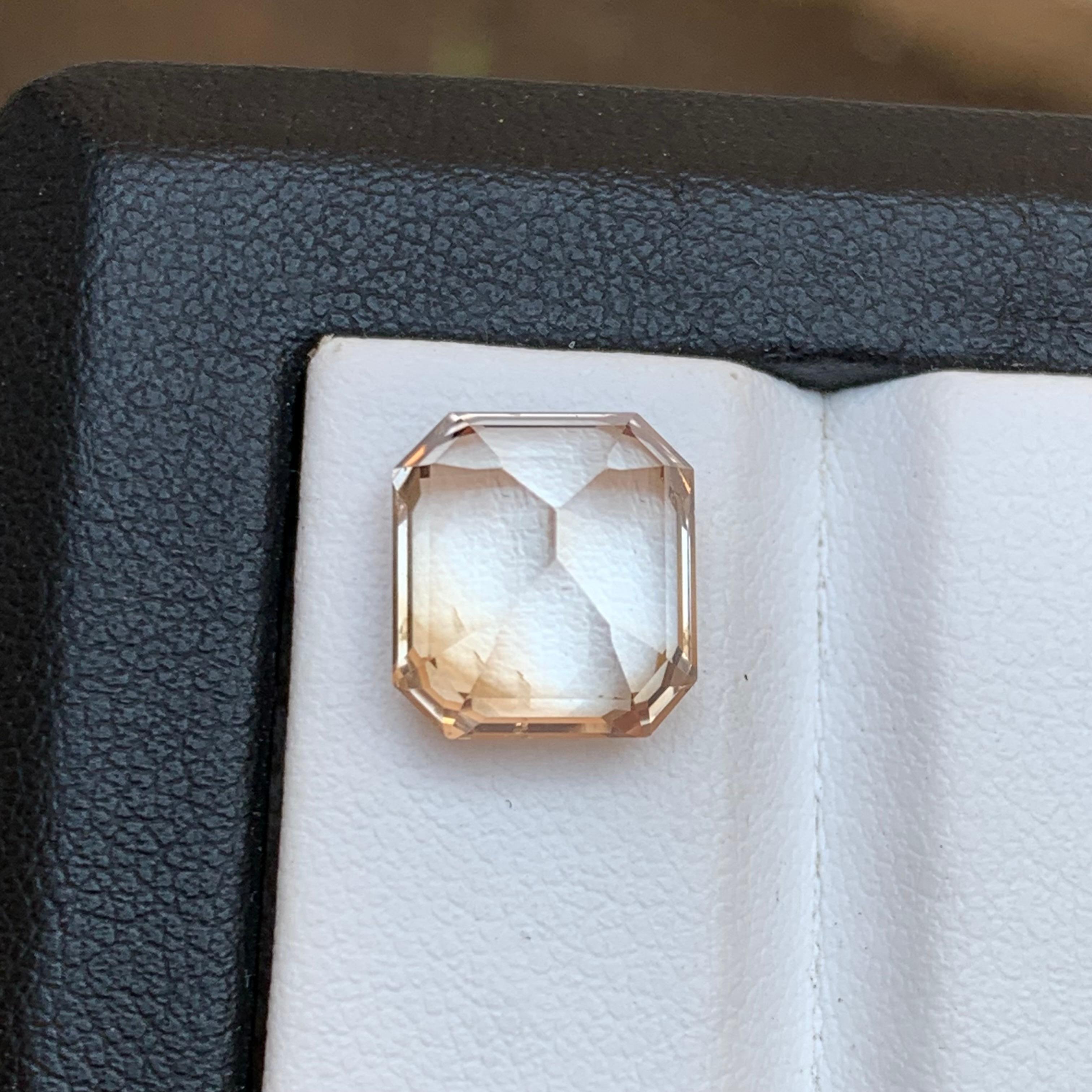 Light Golden Natural Topaz Ring, Anhänger Loser Edelstein 7.80 Ct Step Emerald Cut im Zustand „Neu“ im Angebot in Peshawar, PK