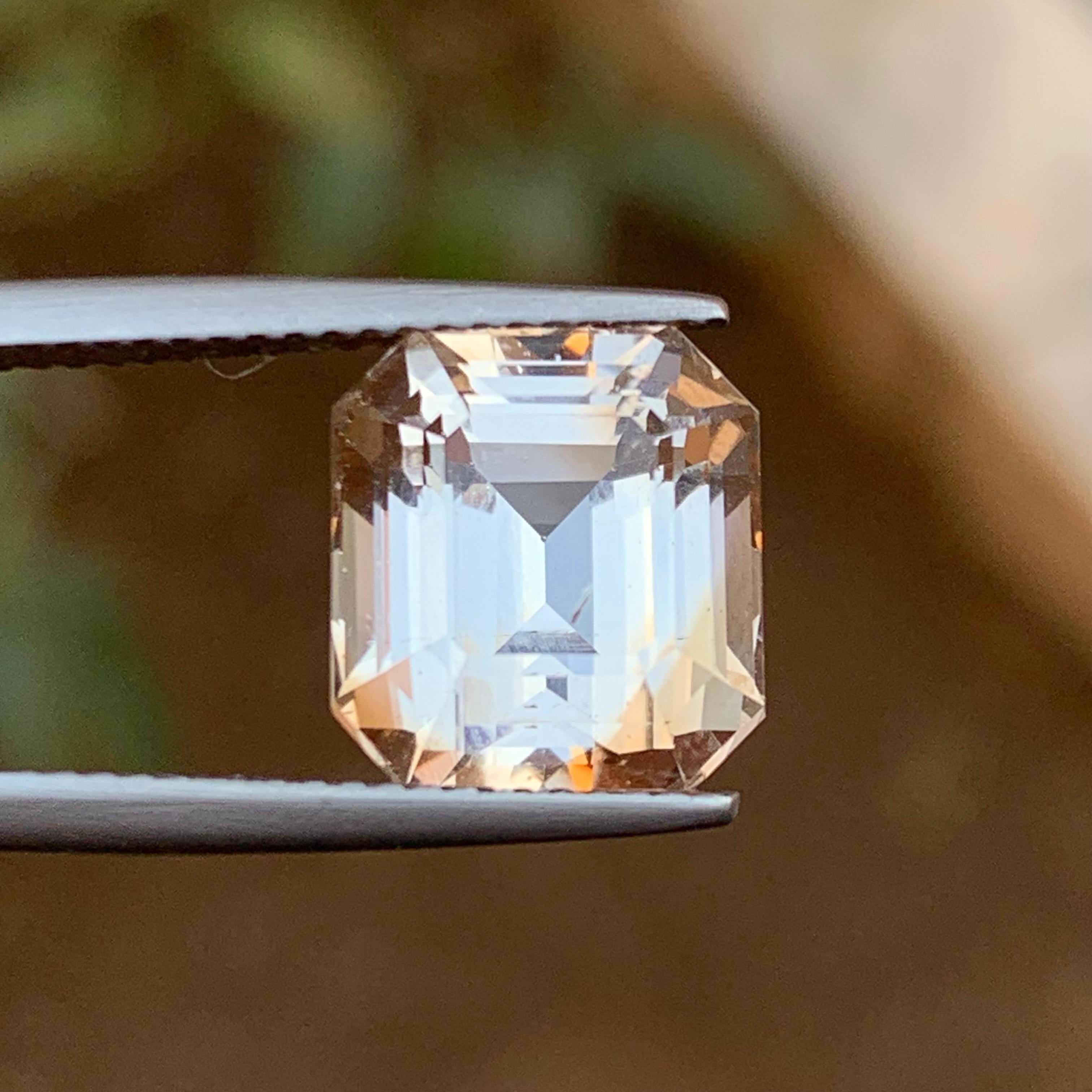 Light Golden Natural Topaz Ring, Anhänger Loser Edelstein 7.80 Ct Step Emerald Cut im Angebot 2