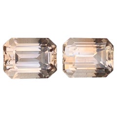 AND Light Golden Topaz 15.78 Natural Loose Gemstones Pair Emerald Cut pour boucles d
oreilles