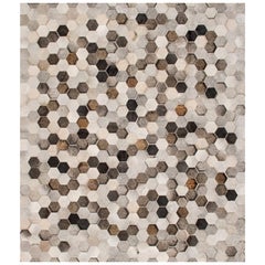 Angulo Rindsleder-Bodenteppich in Hellgrau und Dunkelgrau, maßgefertigt X-groß