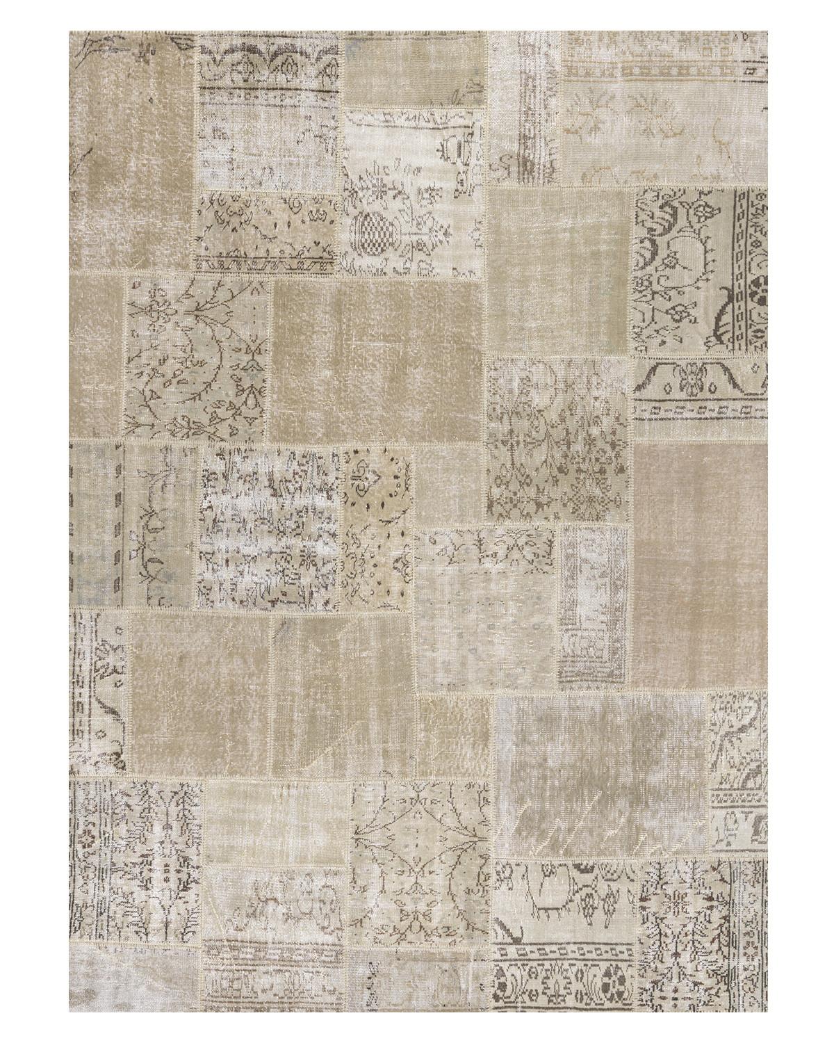 Alfombra rectangular tejida a mano neutra gris claro L16 Patchwork 250 by Mohebban en Nuevo estado para la venta en Geneve, CH