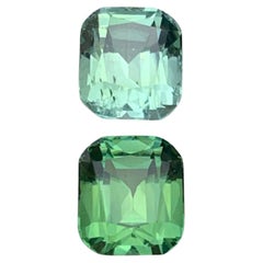 Paire de tourmalines naturelles vertes claires et vertes pomme vertes de 3,90 carats