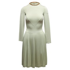 Hellgrünes Burberry Frühjahr/Sommer 2019 Kleid mit Kettenbesatz Größe US 2