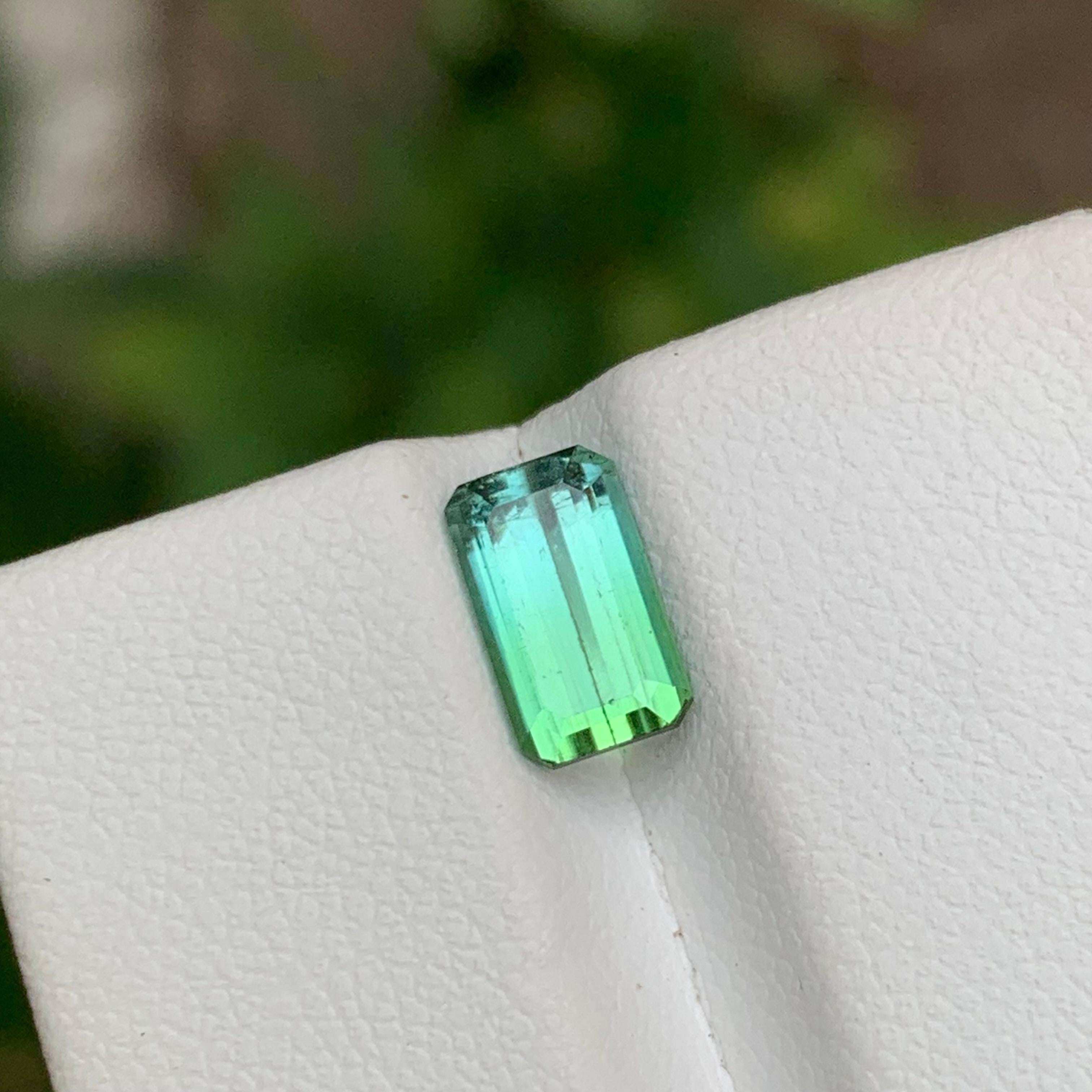 Contemporain Lights & Light Neon Blue Tourmaline Ring Gemstone 1.70 Ct Jewelry en vente