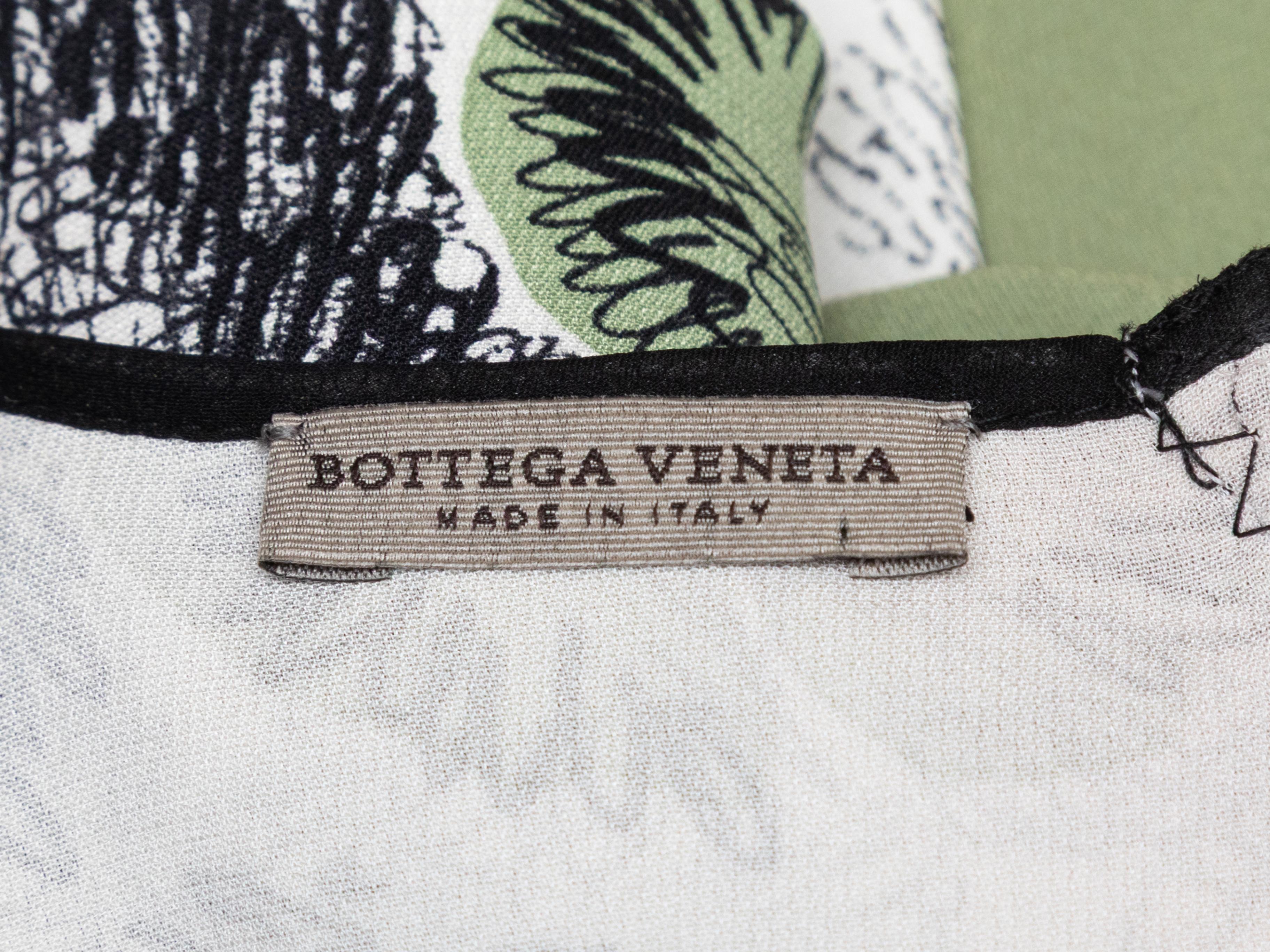 Light Green & Multicolor Bottega Veneta Silk Floral Print Dress Size IT 40 In Good Condition For Sale In New York, NY