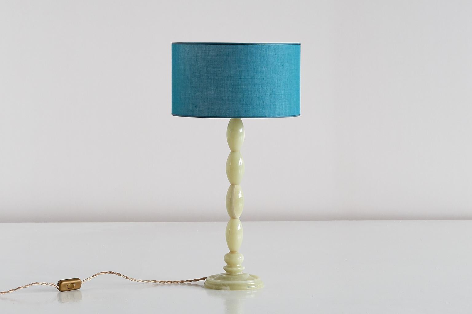 Light Green Onyx Table Lamp with Stacked Oval Base and Blue Shade, France, 1970s 3