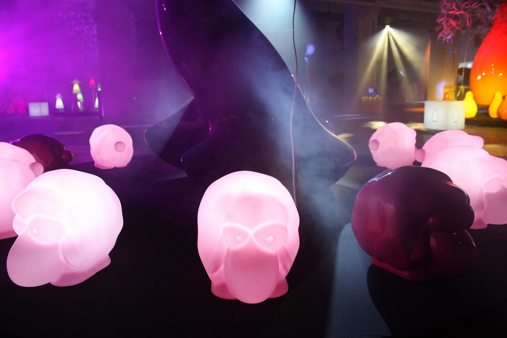 Postmoderne Lampe de table Rina vert clair par Lab81 en vente