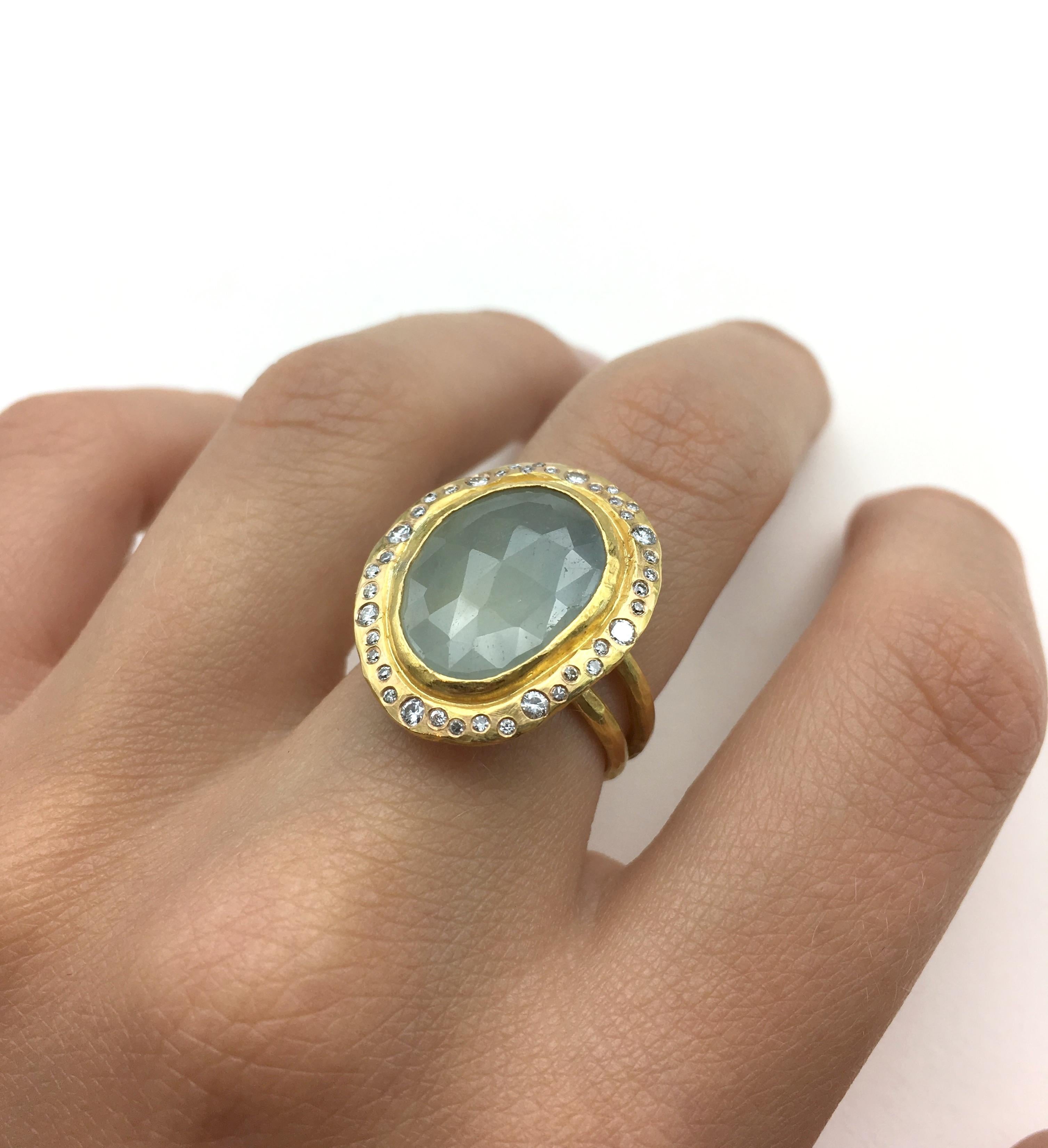 Sapphire Light Green Diamond Ring Yellow Gold Organic Romantic In New Condition For Sale In Berkeley, CA