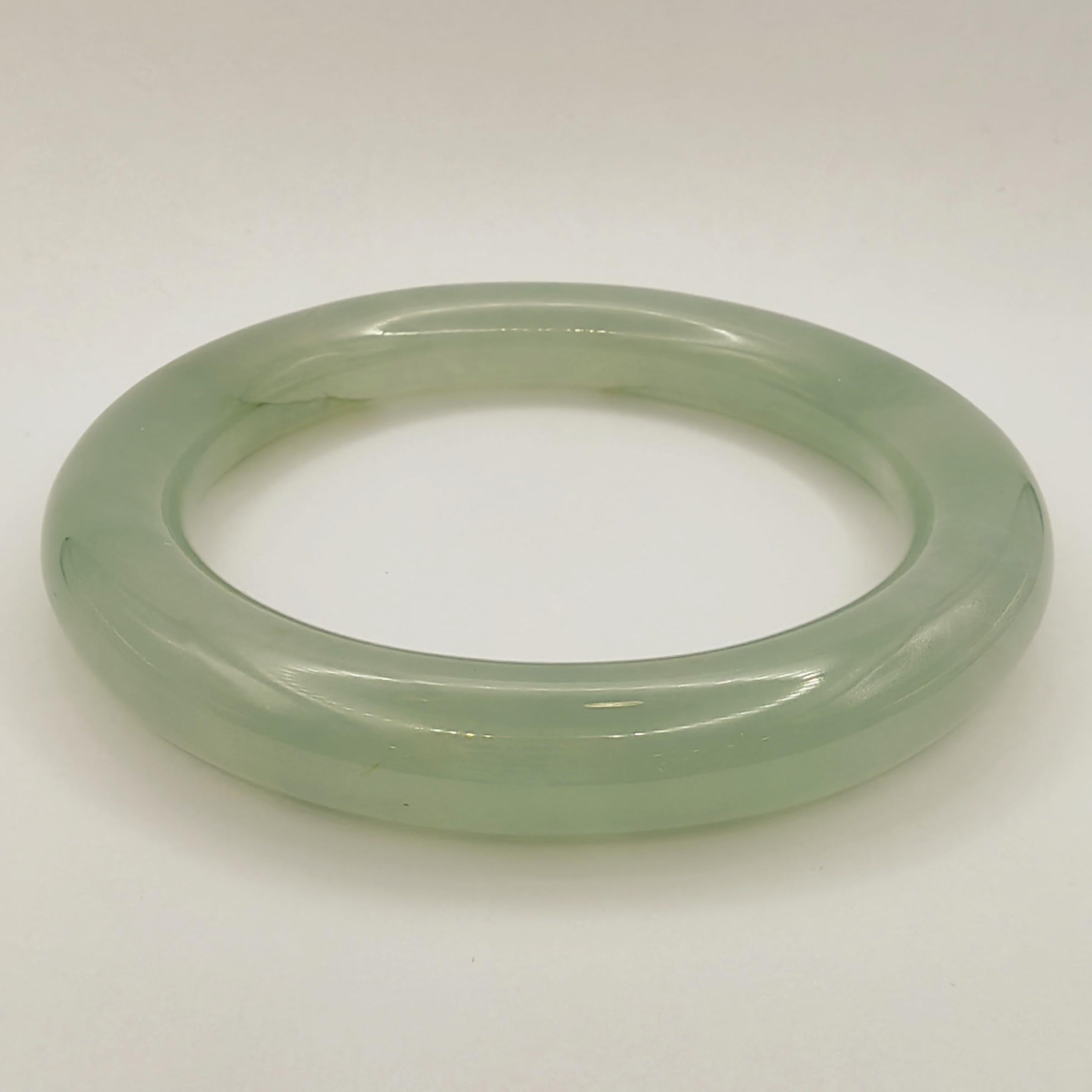 Round Cut Genuine Burmese Light Green Thick Jade Bangle For Sale