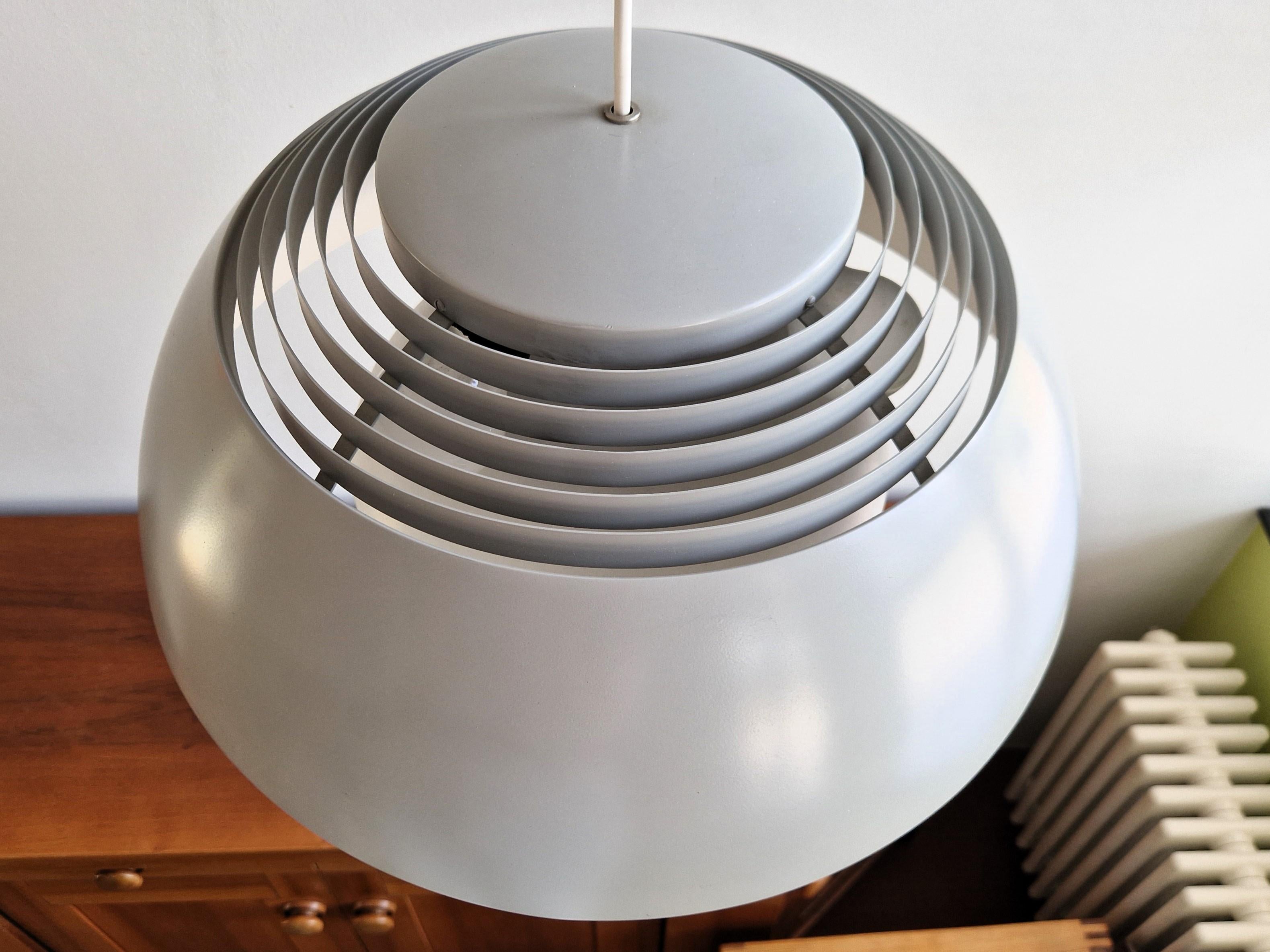 Mid-Century Modern Light grey 'AJ Royal' pendant lamp by Arne Jacobsen for Louis Poulsen